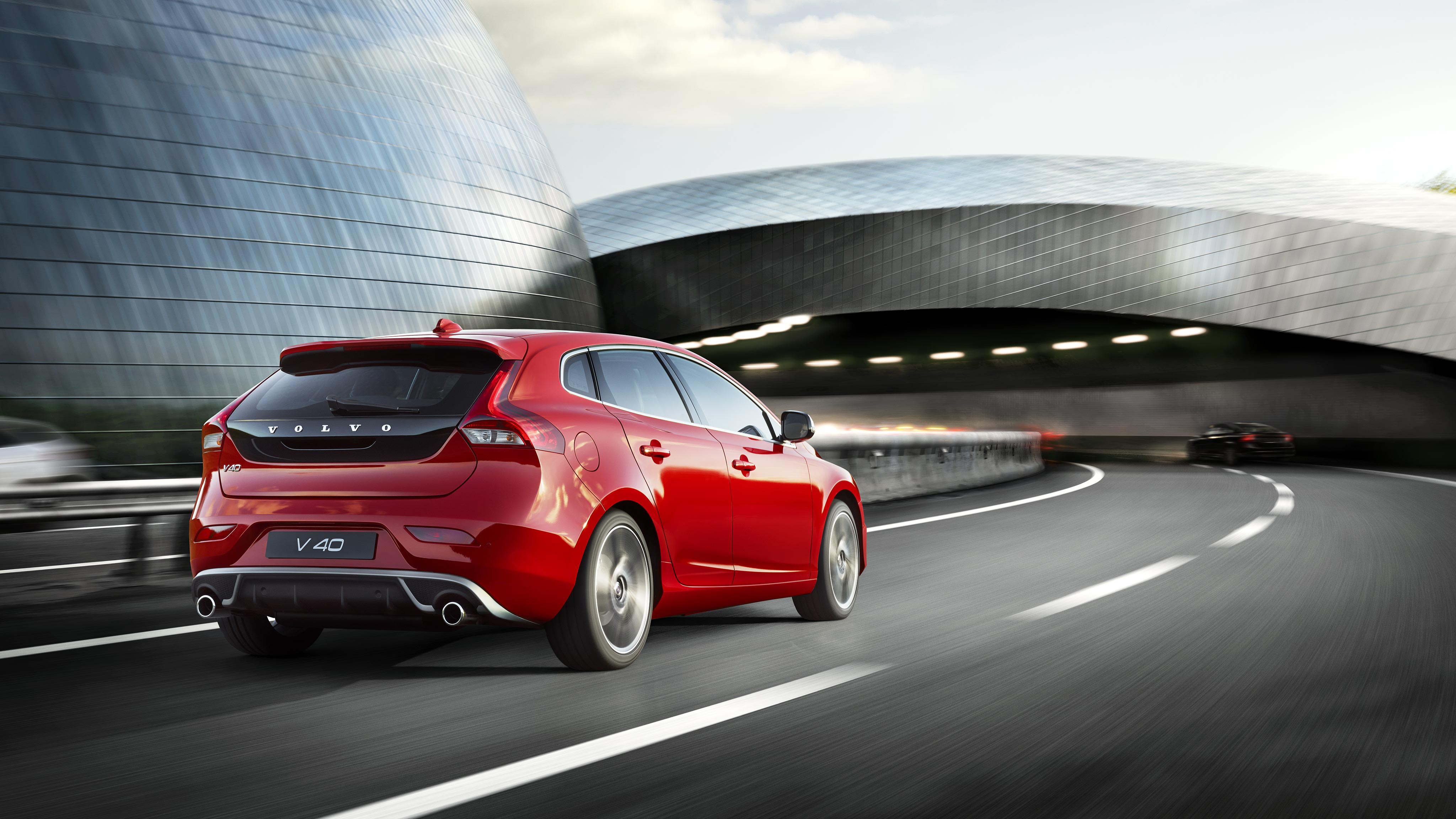 Volvo V40 2019 Wallpapers