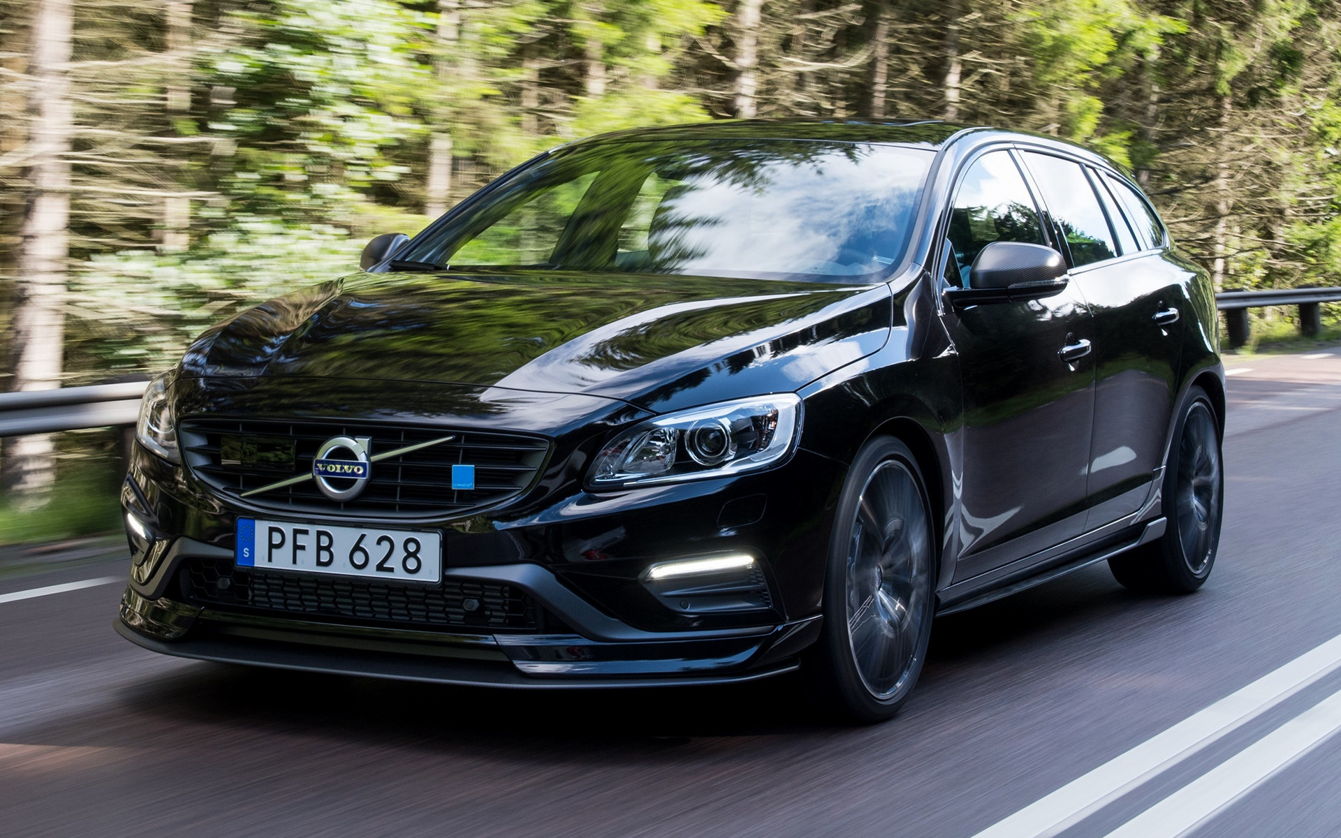 Volvo V60 Wallpapers