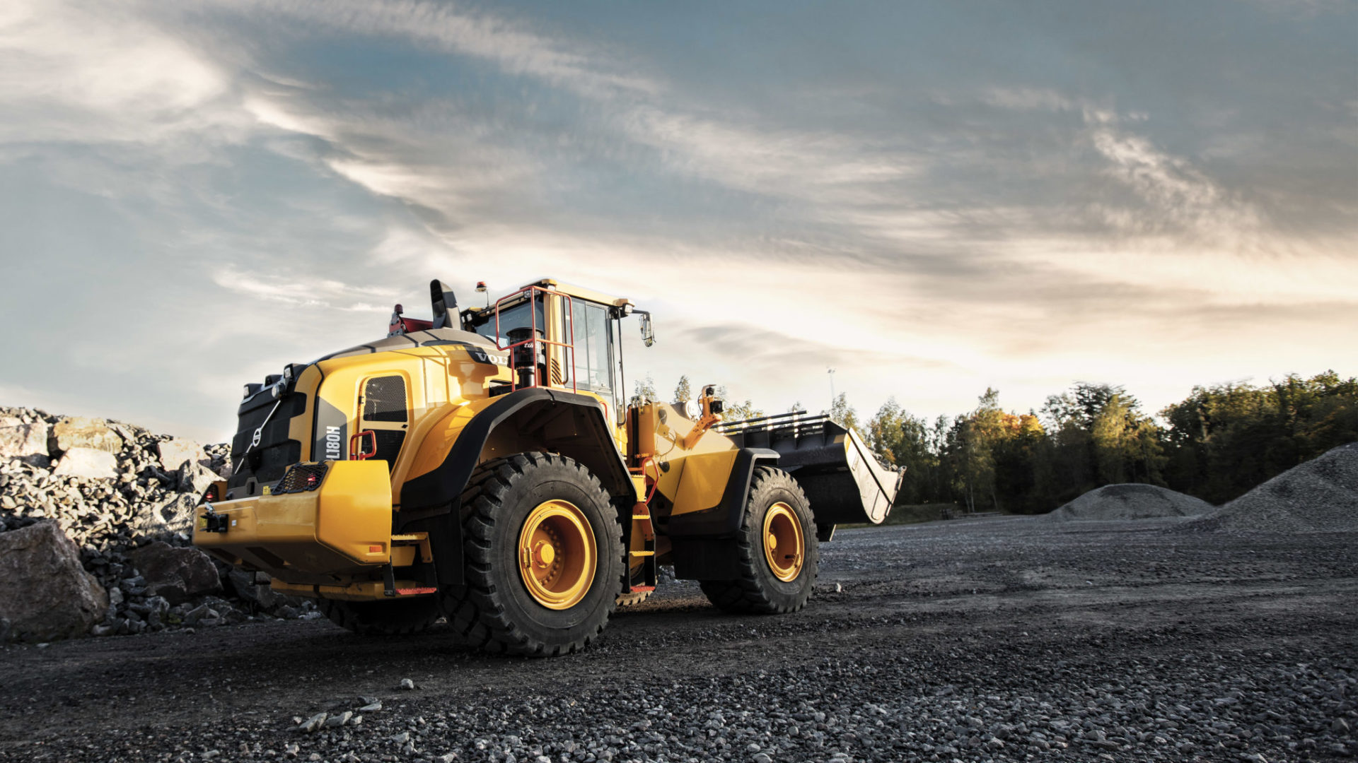 Volvo Wheel Loader Wallpapers