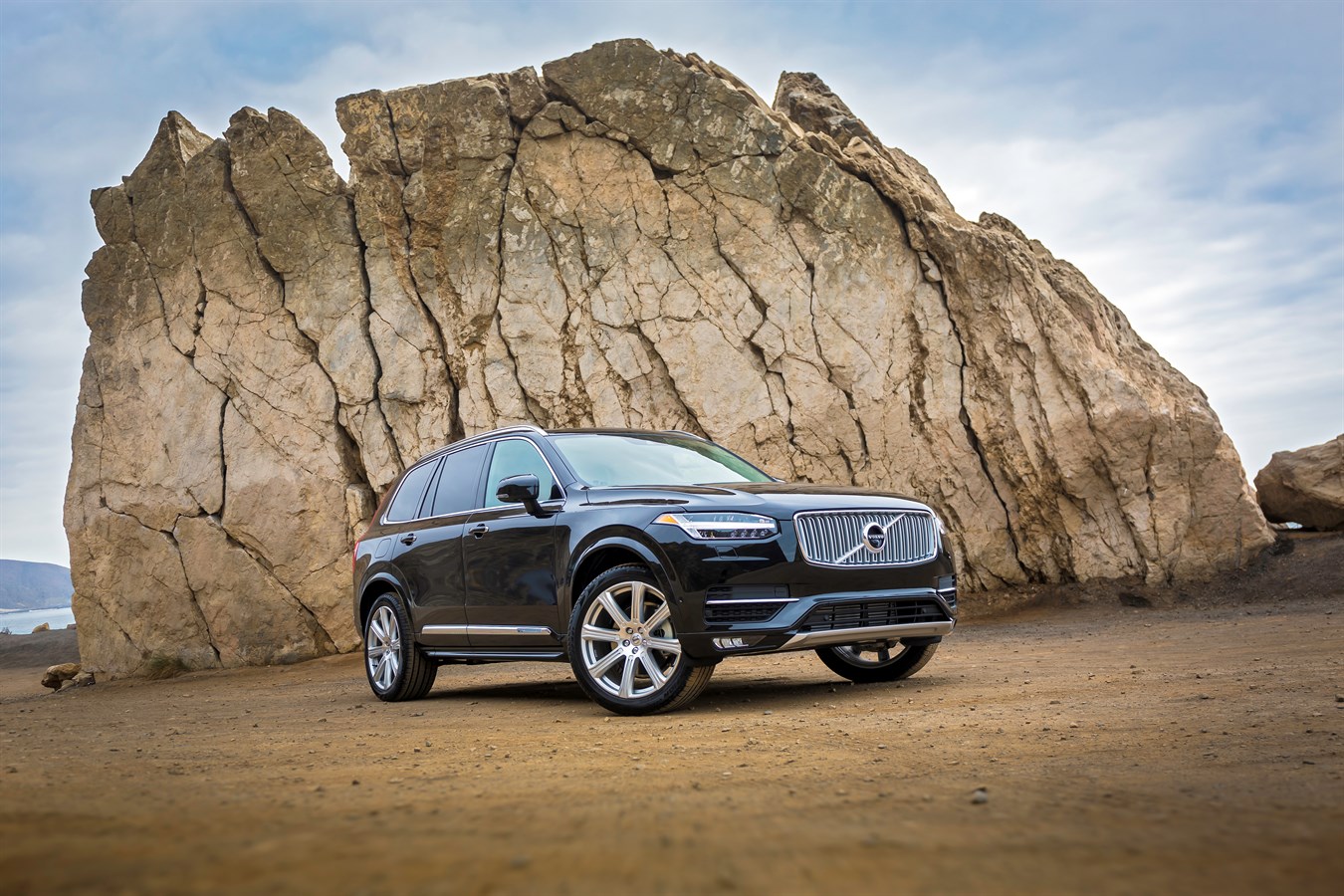 Volvo Xc90 Wallpapers