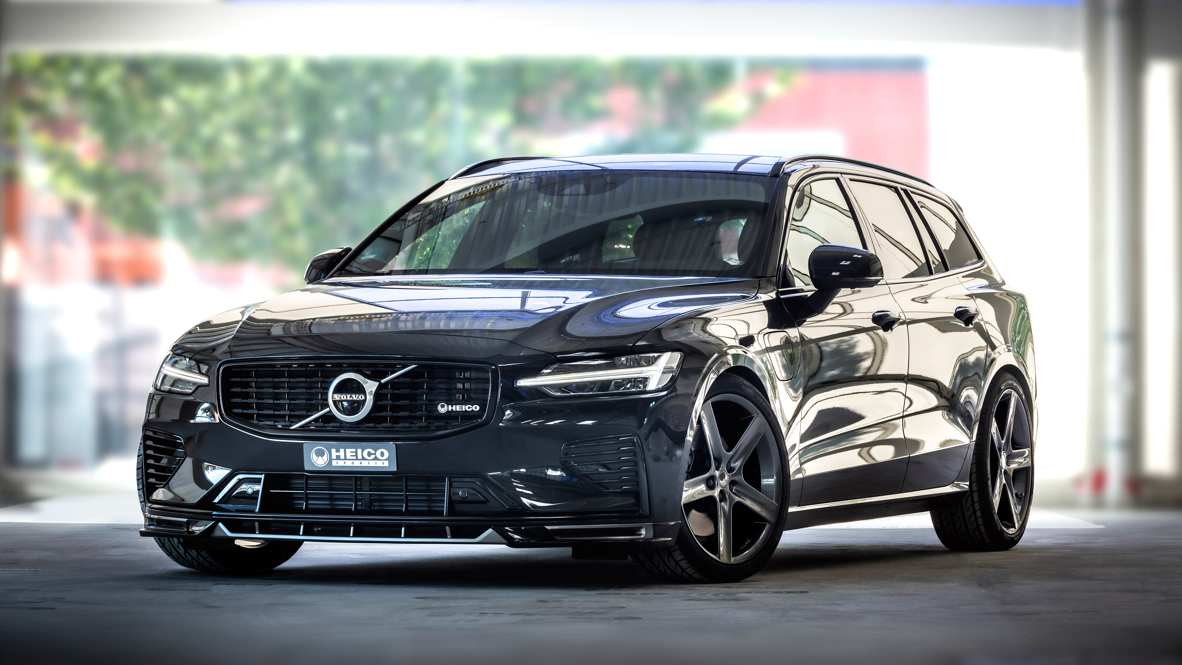 Volvo Xc90 R-Design Wallpapers