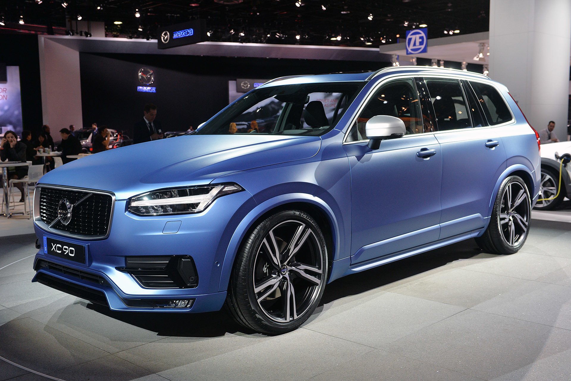 Volvo Xc90 R-Design Wallpapers