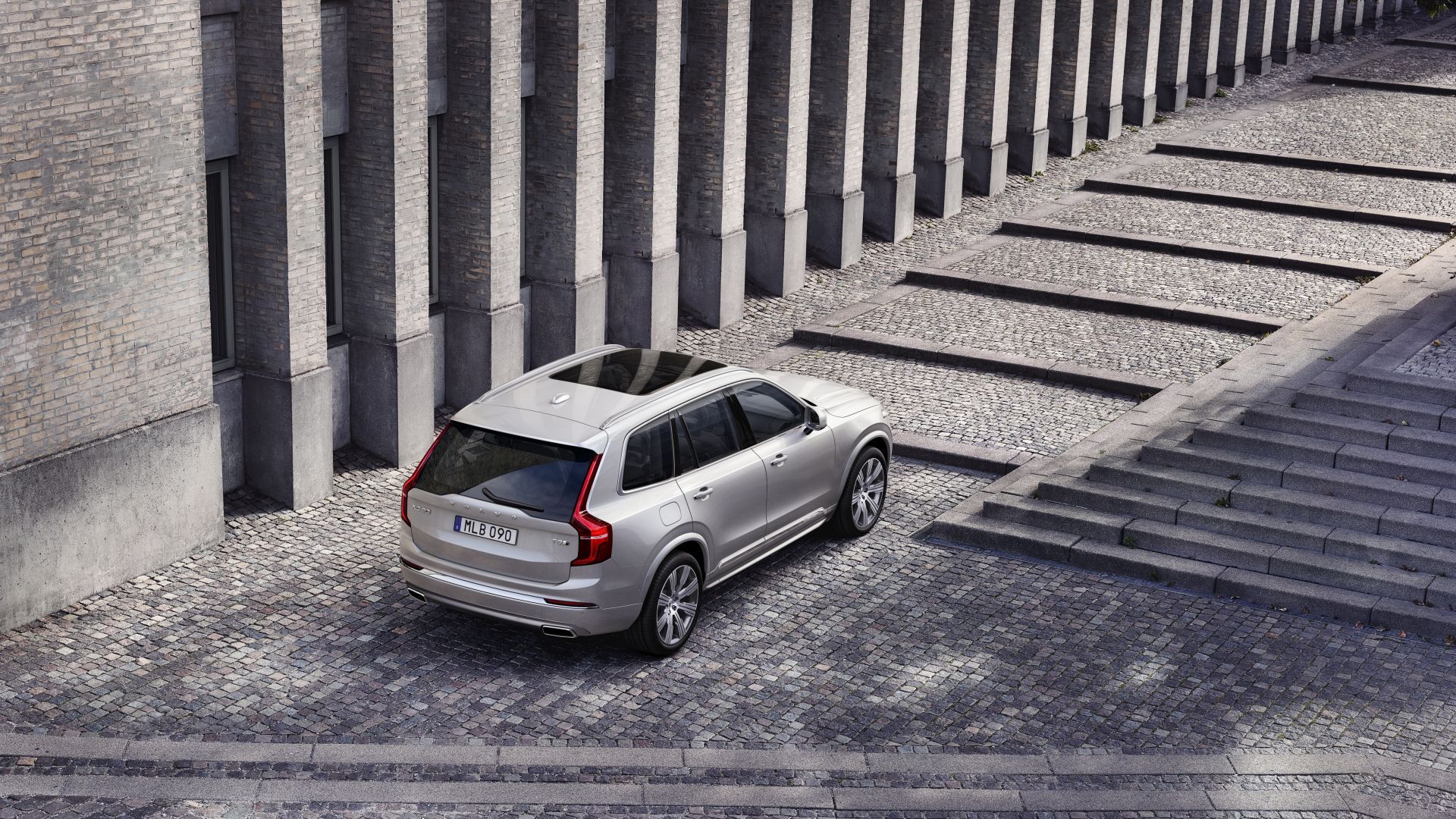 Volvo Xc90 Twin Engine R-Design Wallpapers