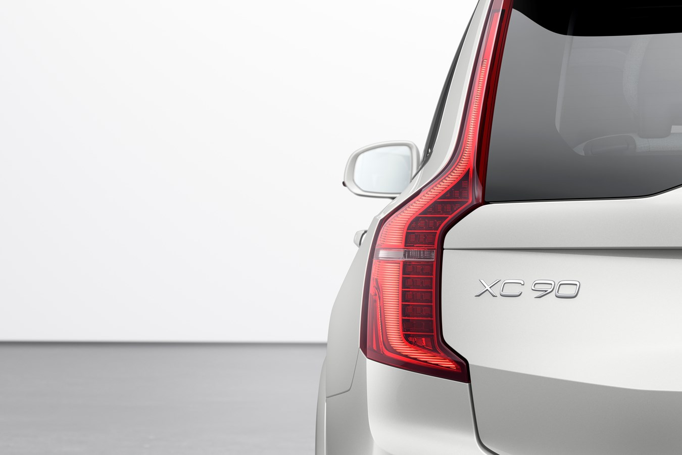 Volvo Xc90 Twin Engine R-Design Wallpapers