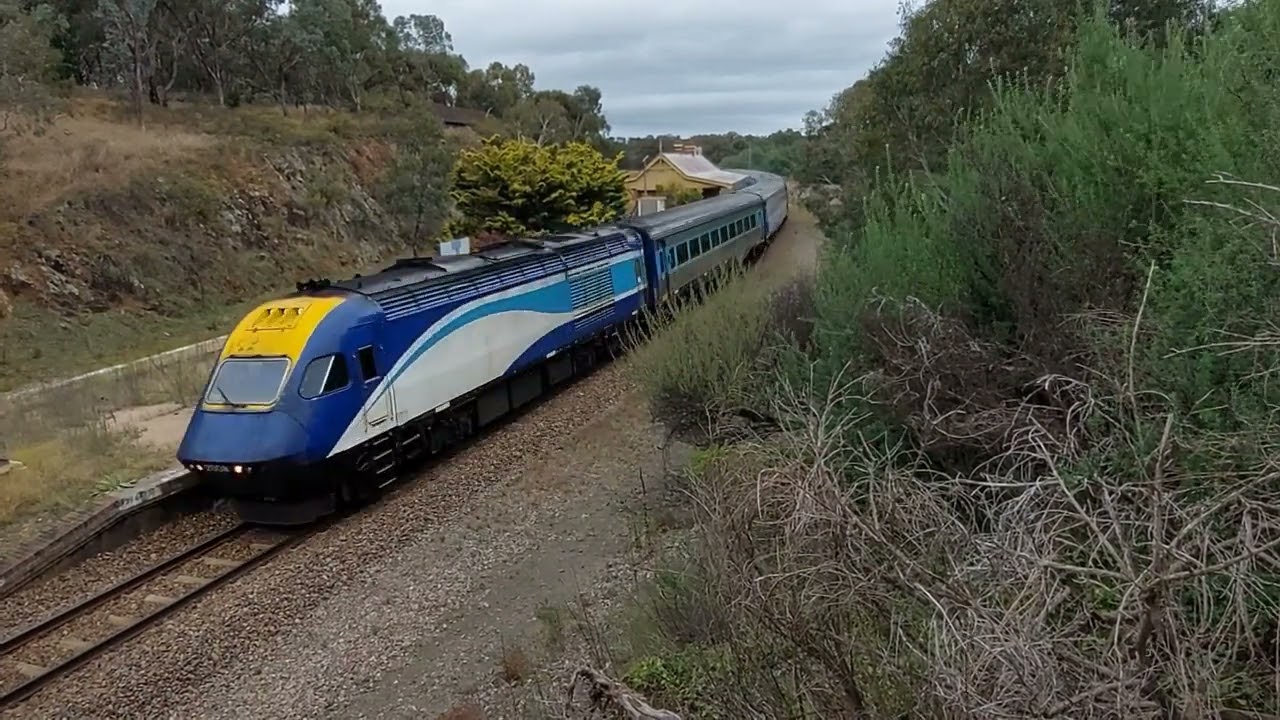 Xpt Train Wallpapers