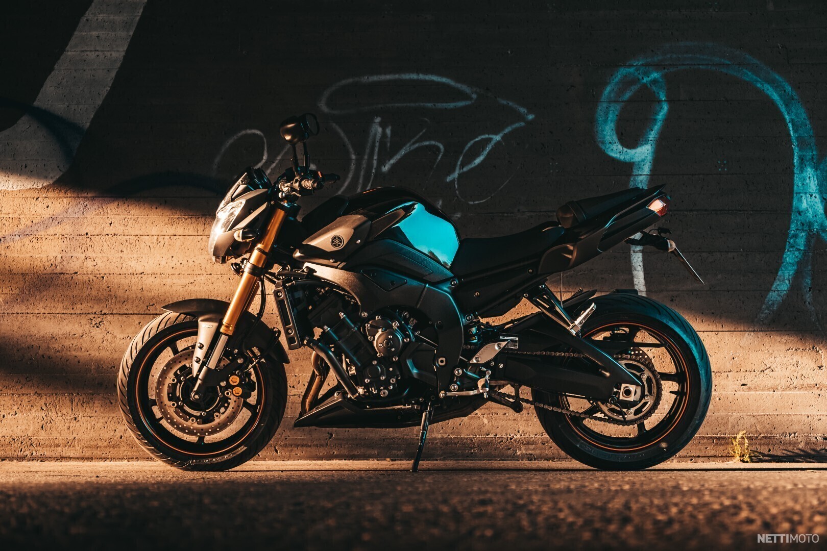 Yamaha Fz8 Wallpapers