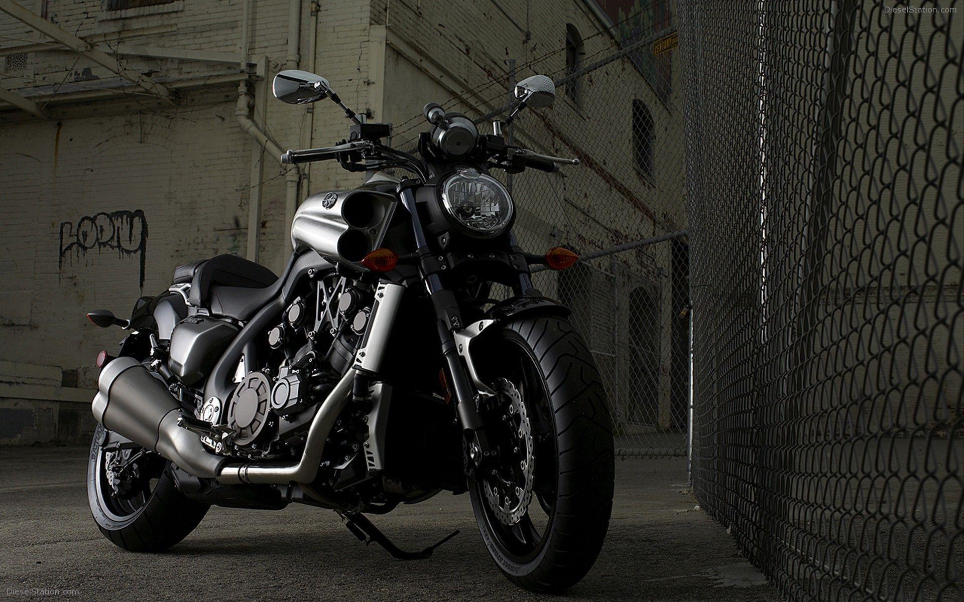 Yamaha V-Max Wallpapers