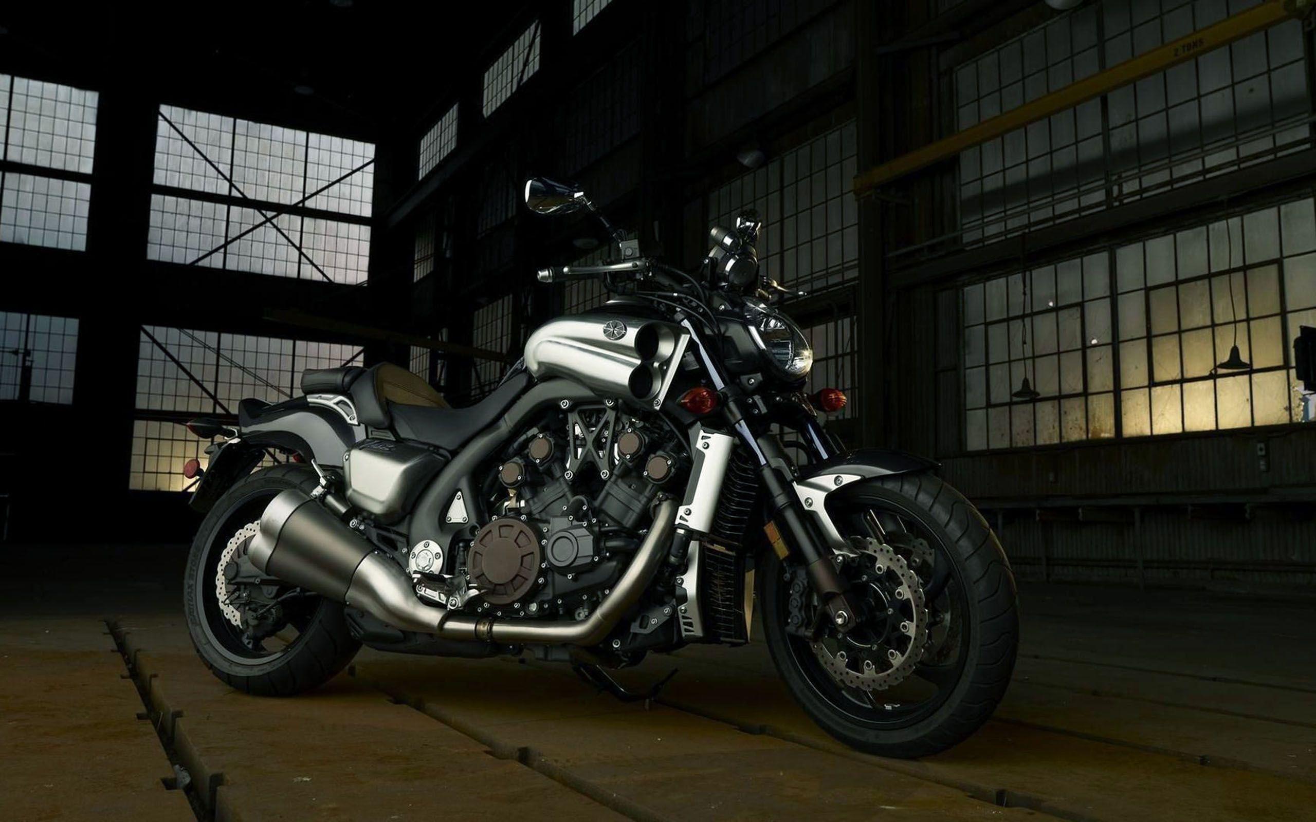 Yamaha V-Max Wallpapers