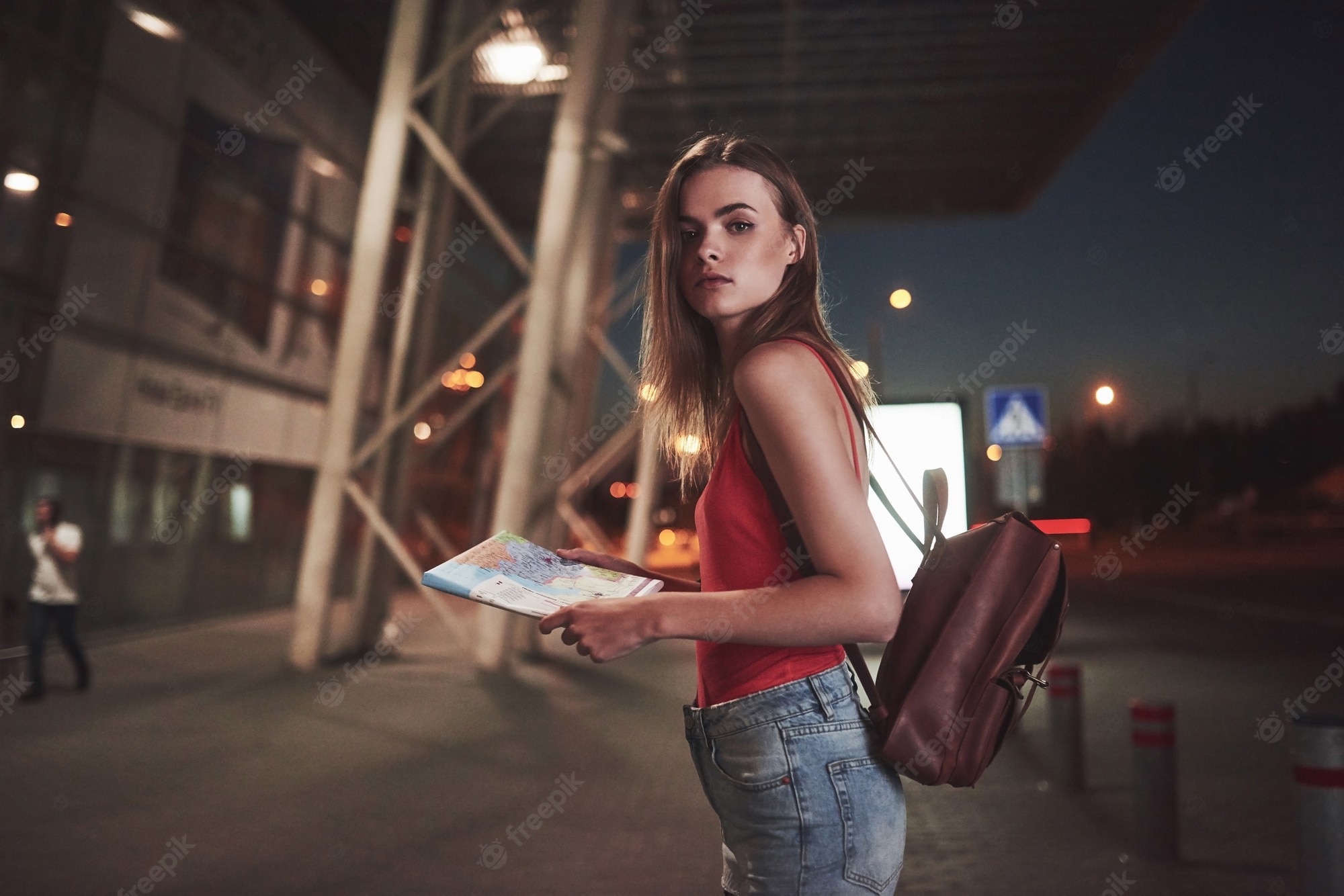 Female V Night Street Wallpapers