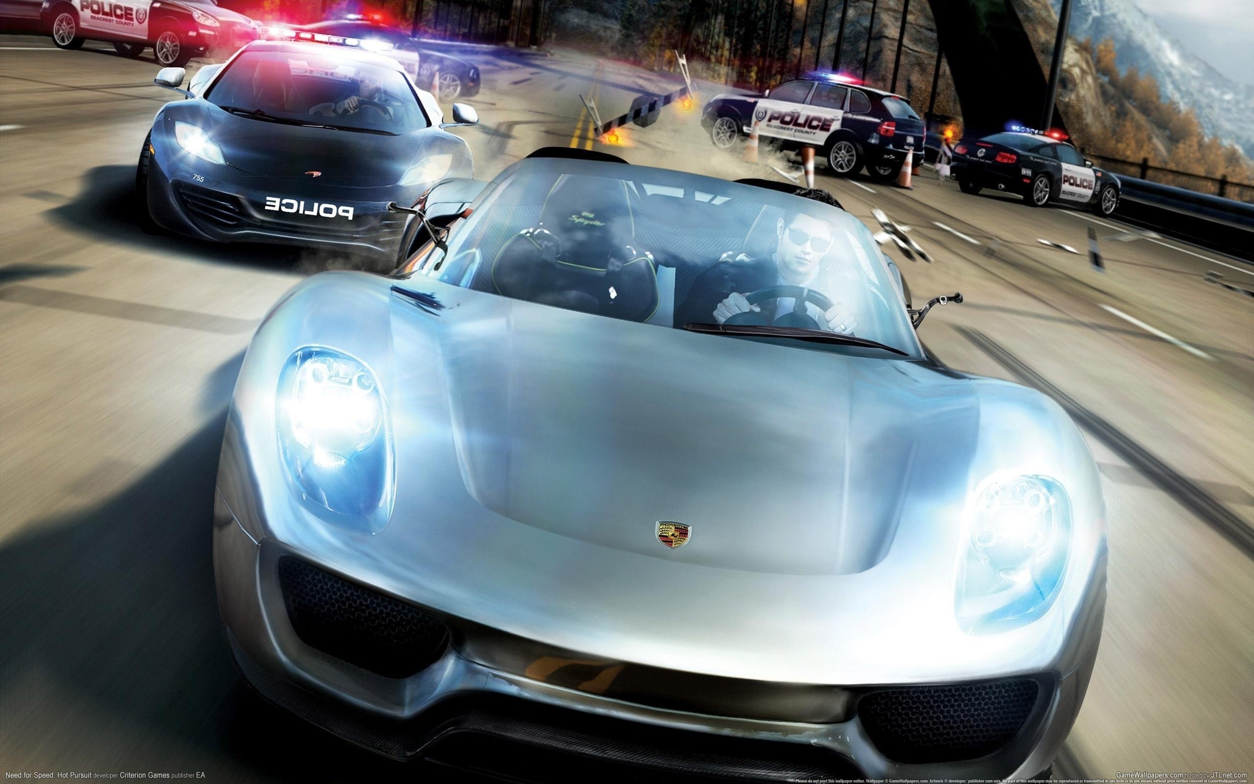 Need for Speed Hot Pursuit Police Chase Wallpapers