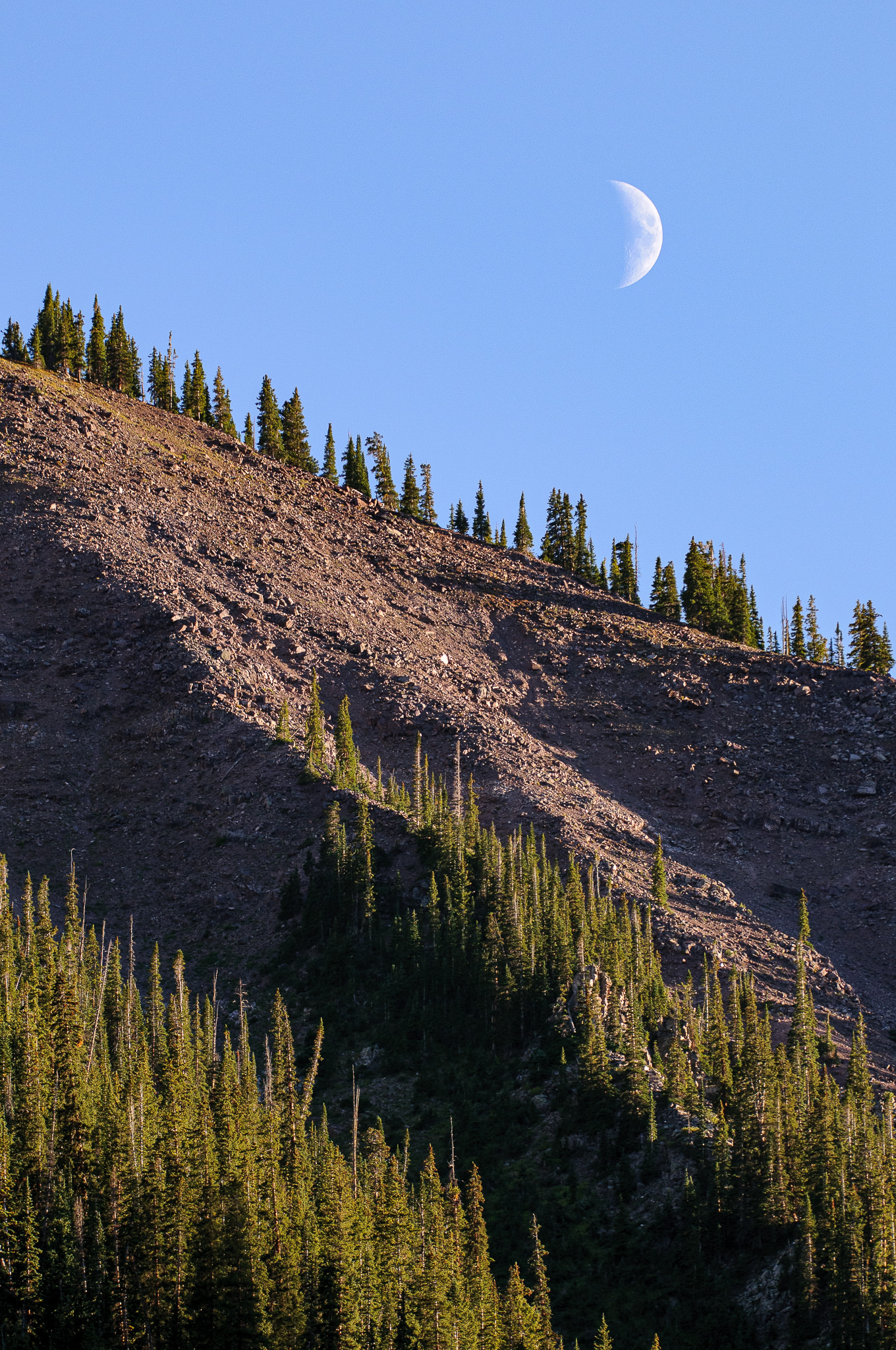 Man Watching Moon Rising Over Mountains
 Wallpapers