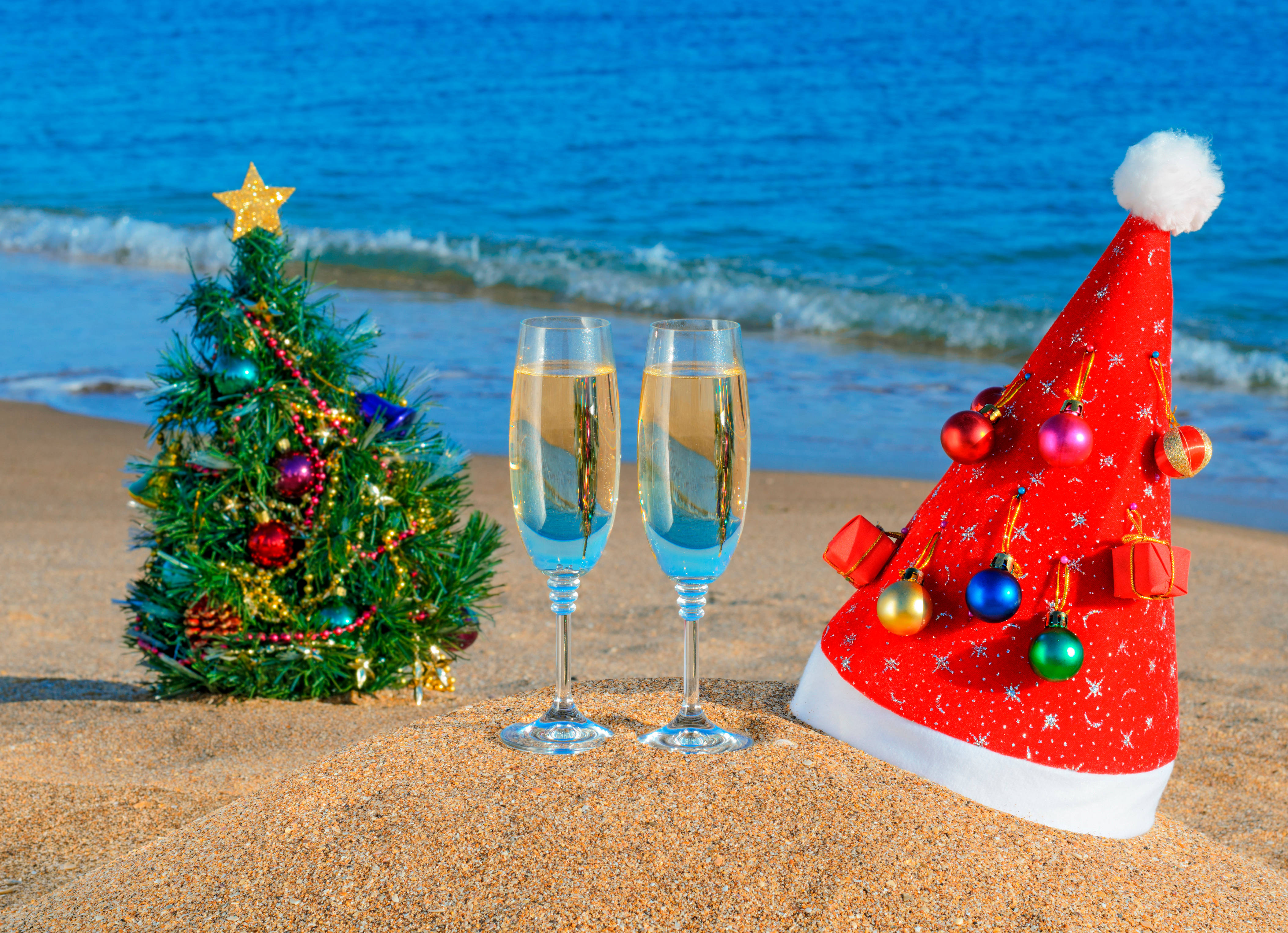 Christmas Beach Wallpapers