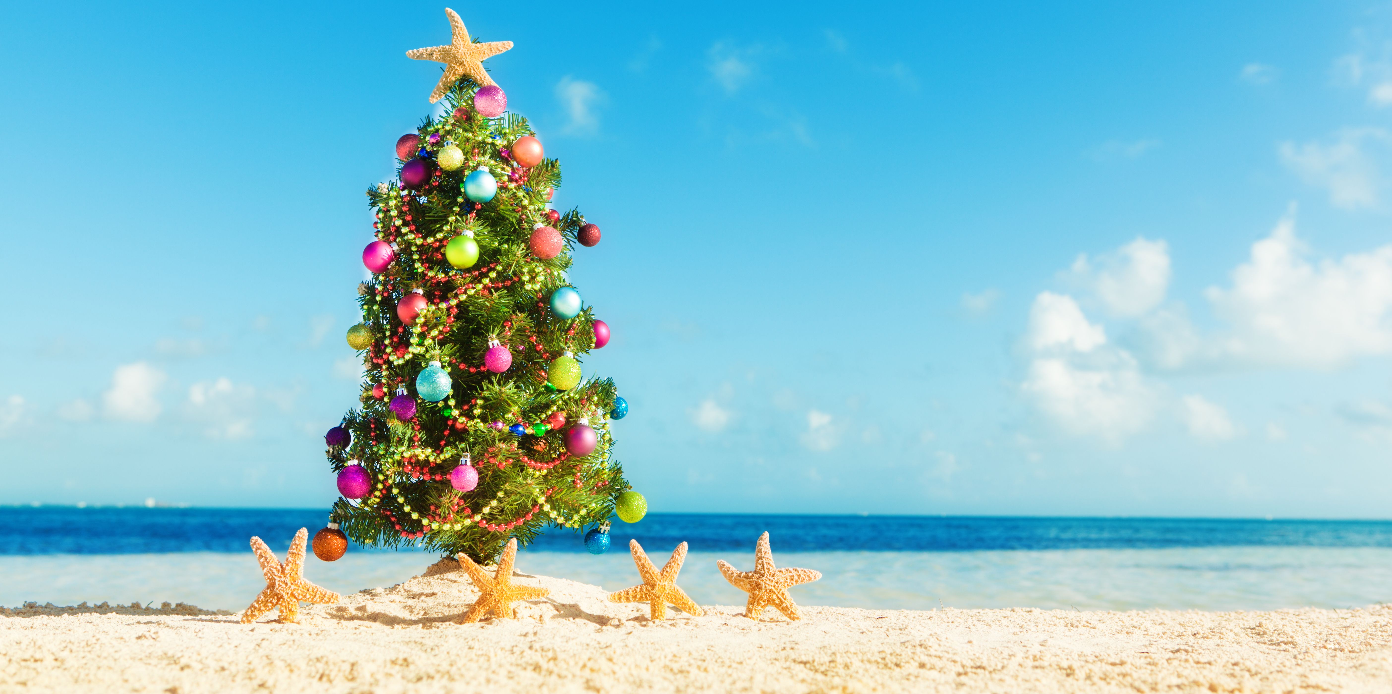 Christmas Beach Wallpapers