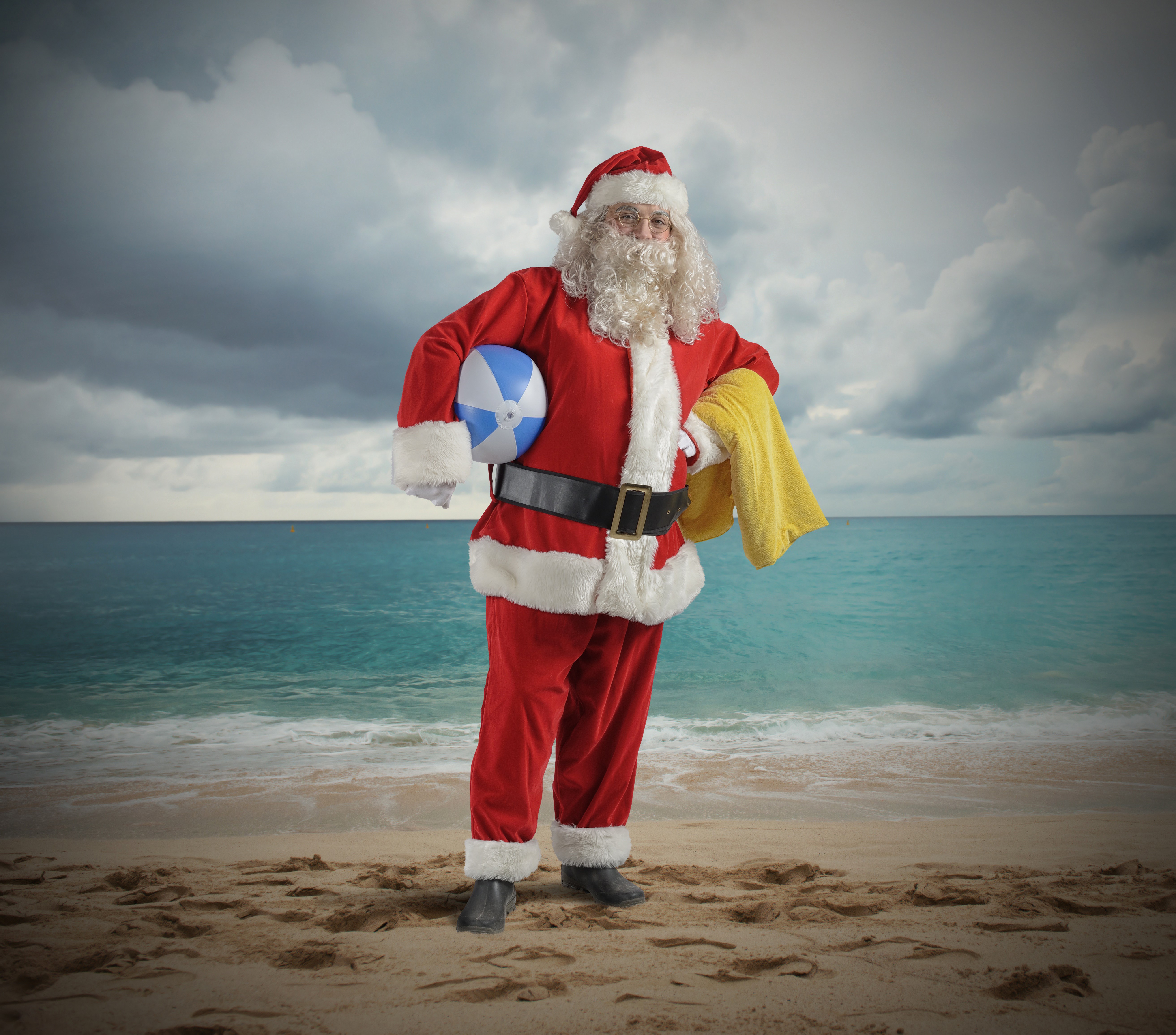 Christmas Beach Wallpapers