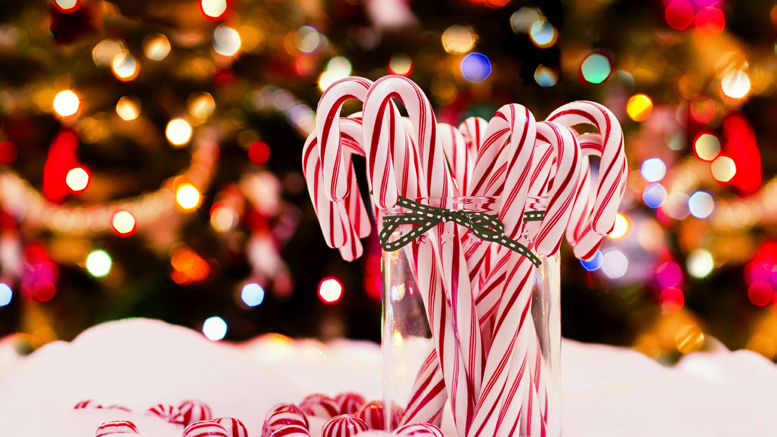 Christmas Candy Canes Wallpapers