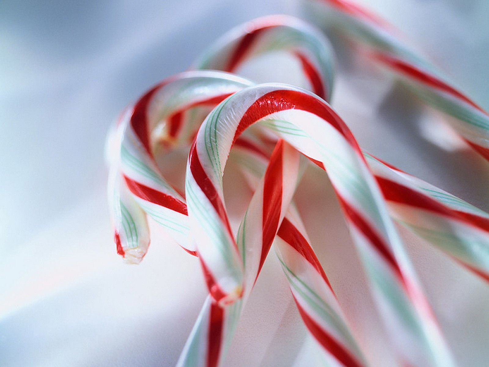 Christmas Candy Canes Wallpapers