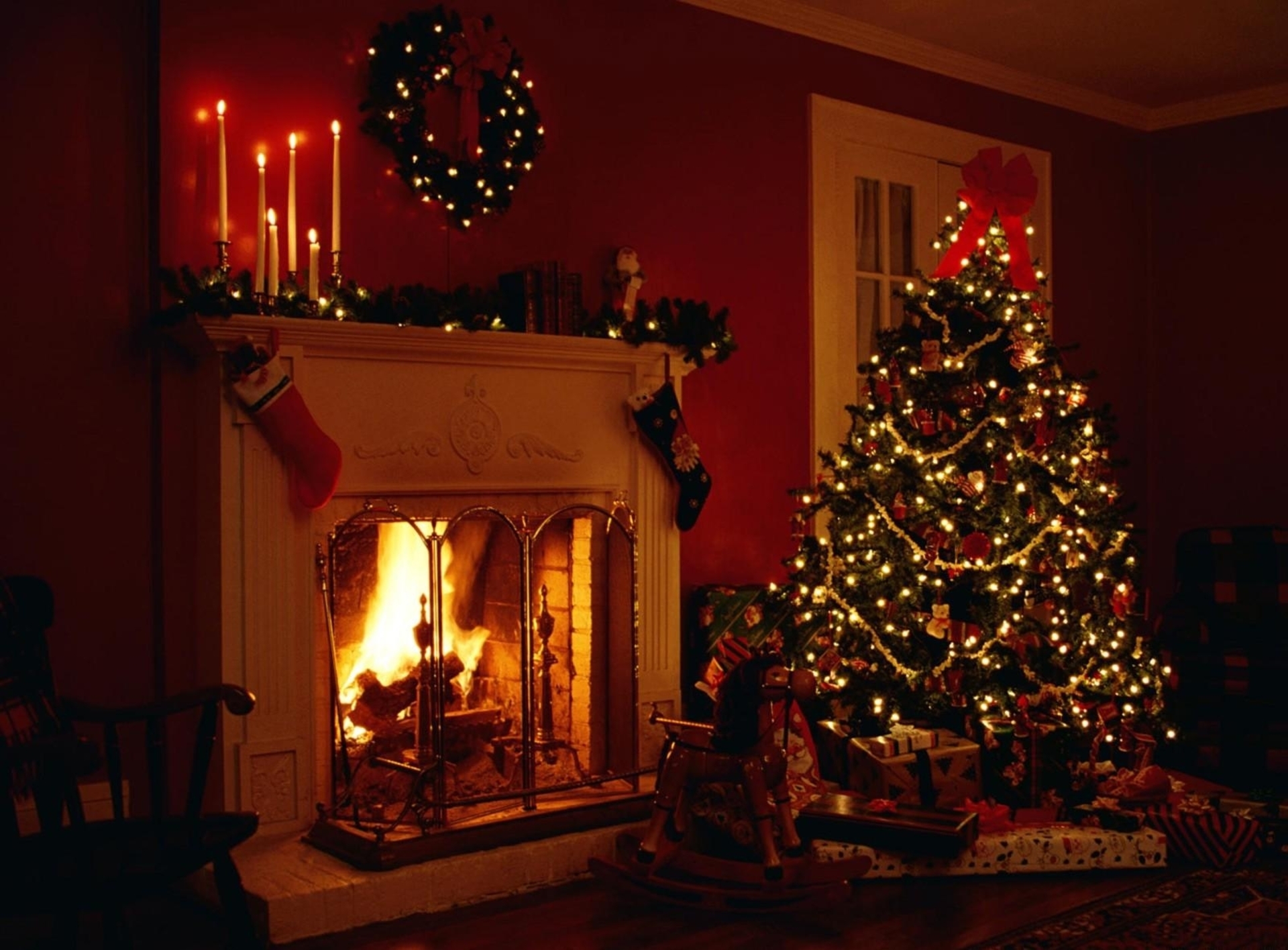 Christmas Chimney Wallpapers