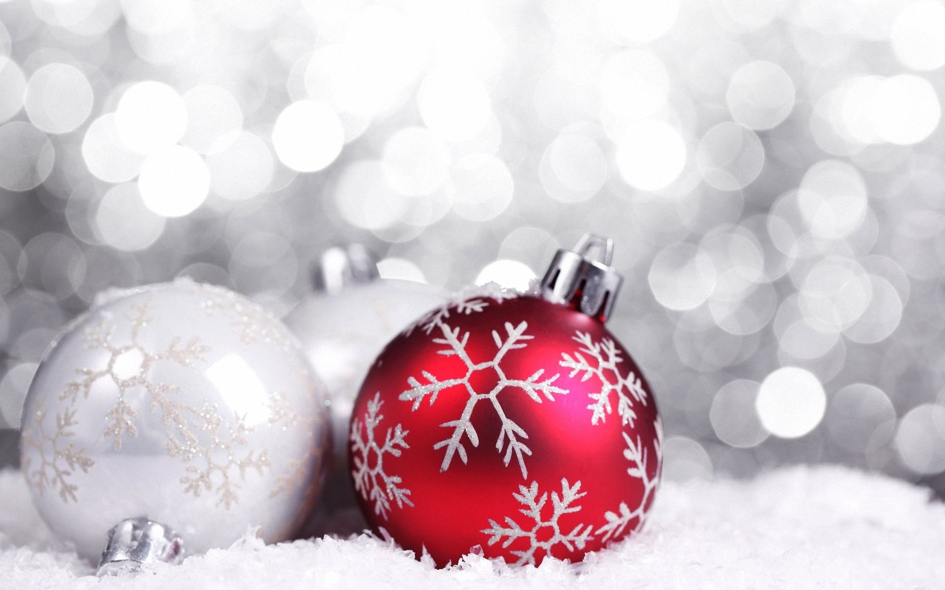 Christmas Ornaments Wallpapers