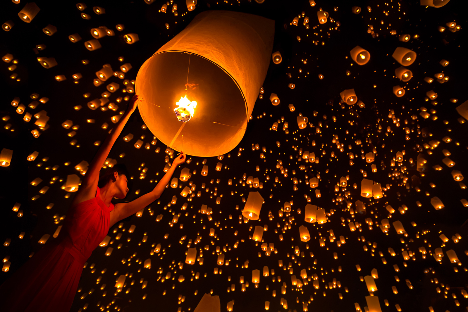 Floating Lanterns Festival Wallpapers