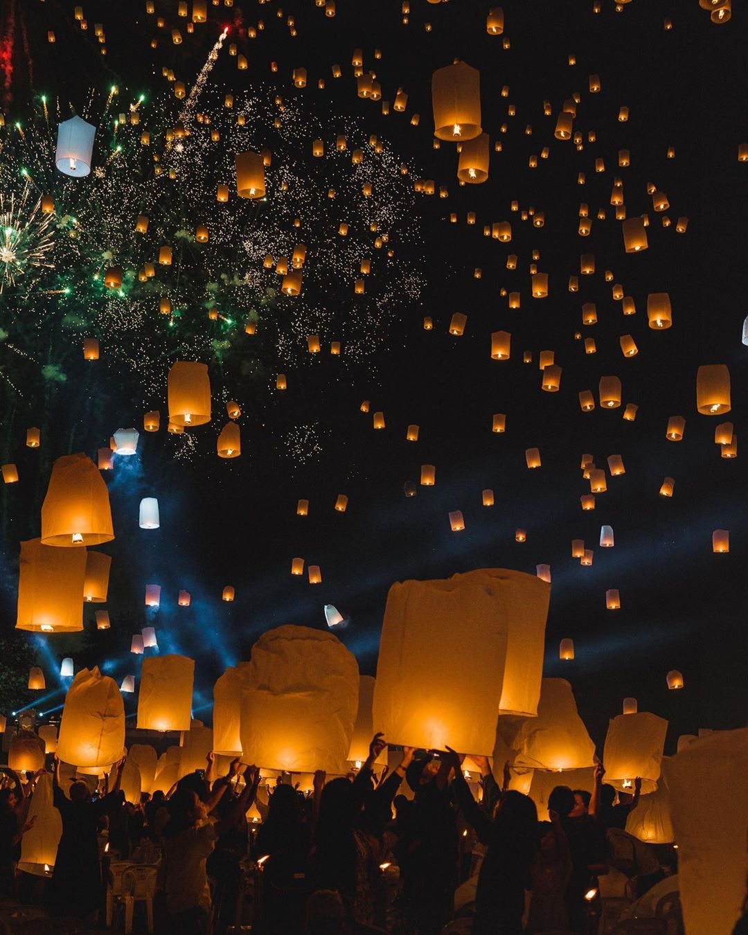 Floating Lanterns Festival Wallpapers