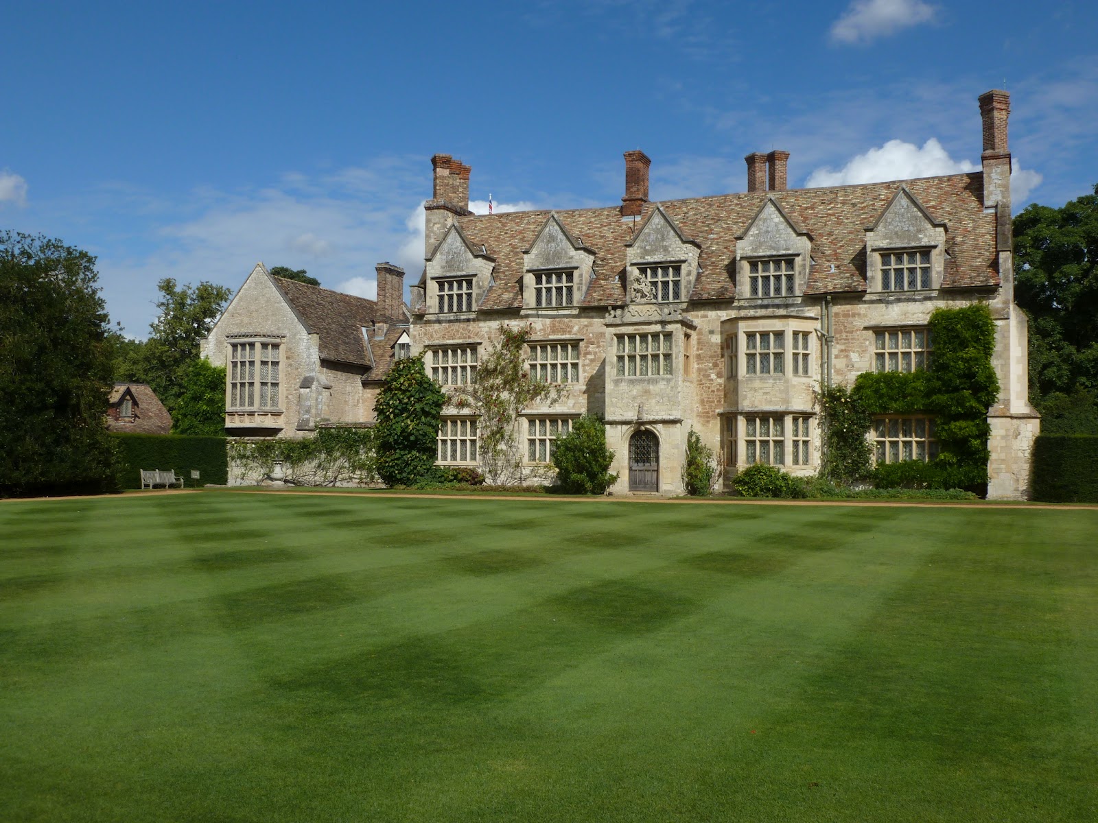 Anglesey Abbey Wallpapers