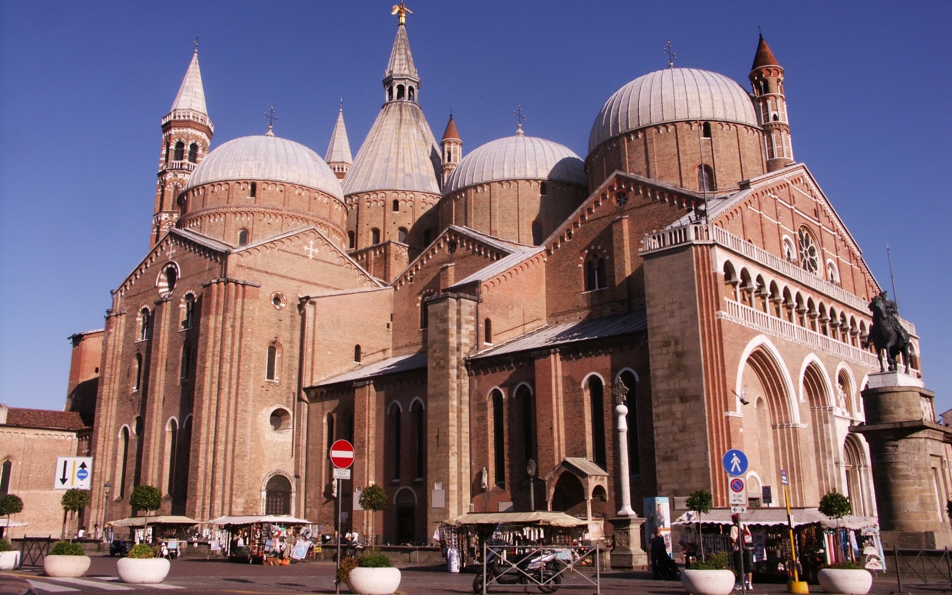 Basilica Of Saint Anthony Of Padua Wallpapers