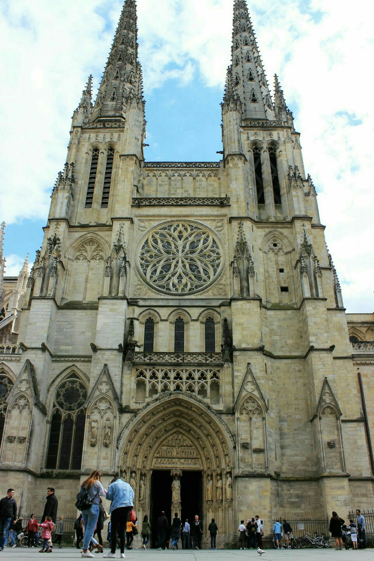 Bordeaux Cathedral Wallpapers