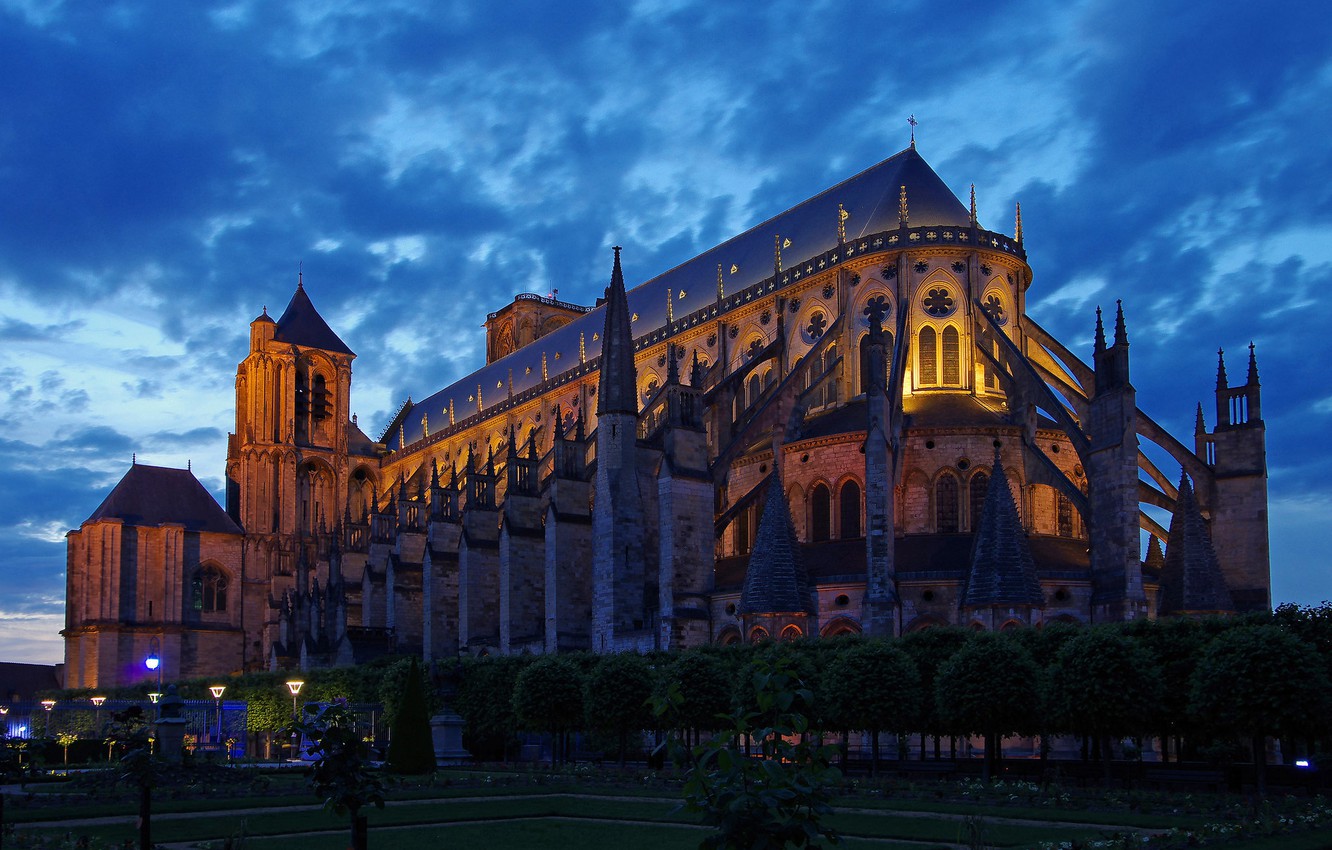 Bourges Cathedral Wallpapers