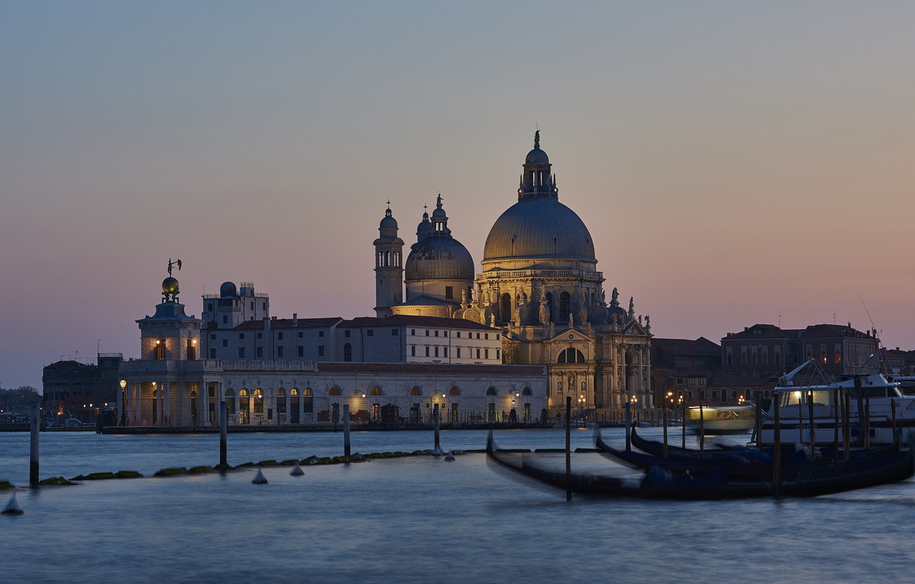 Cathedral Santa Maria Della Salute Wallpapers