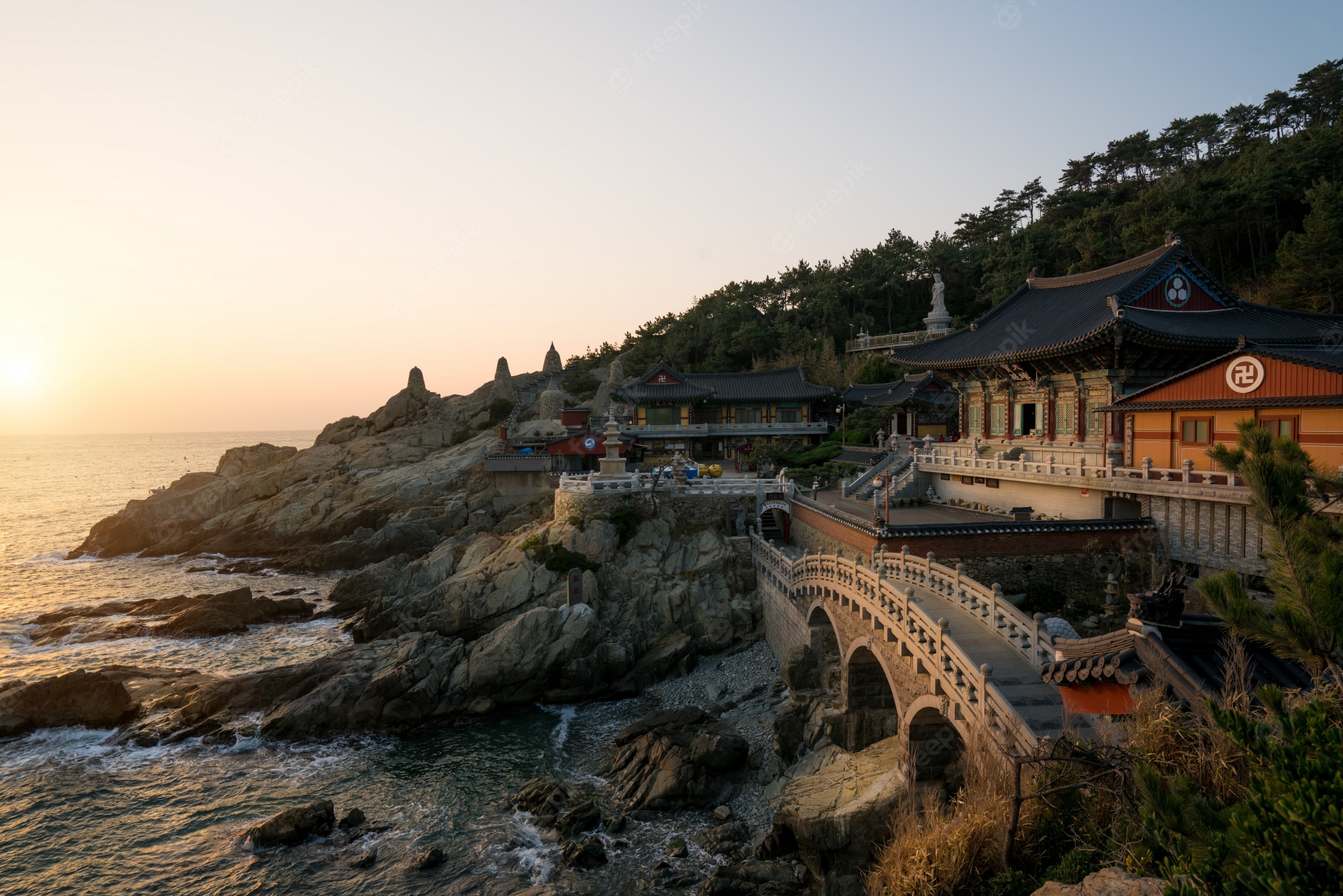 Haedong Yonggung Temple Wallpapers