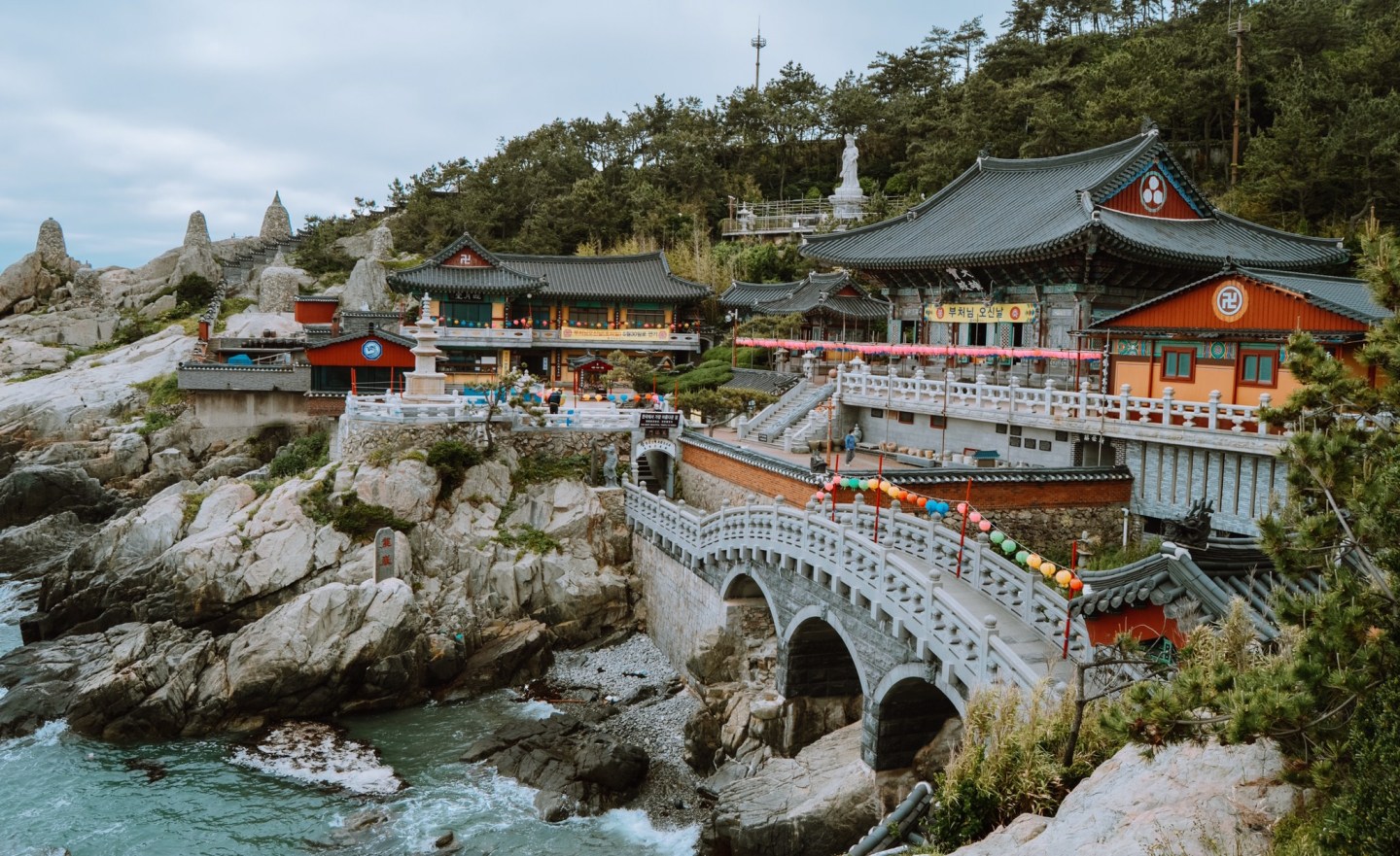 Haedong Yonggung Temple Wallpapers