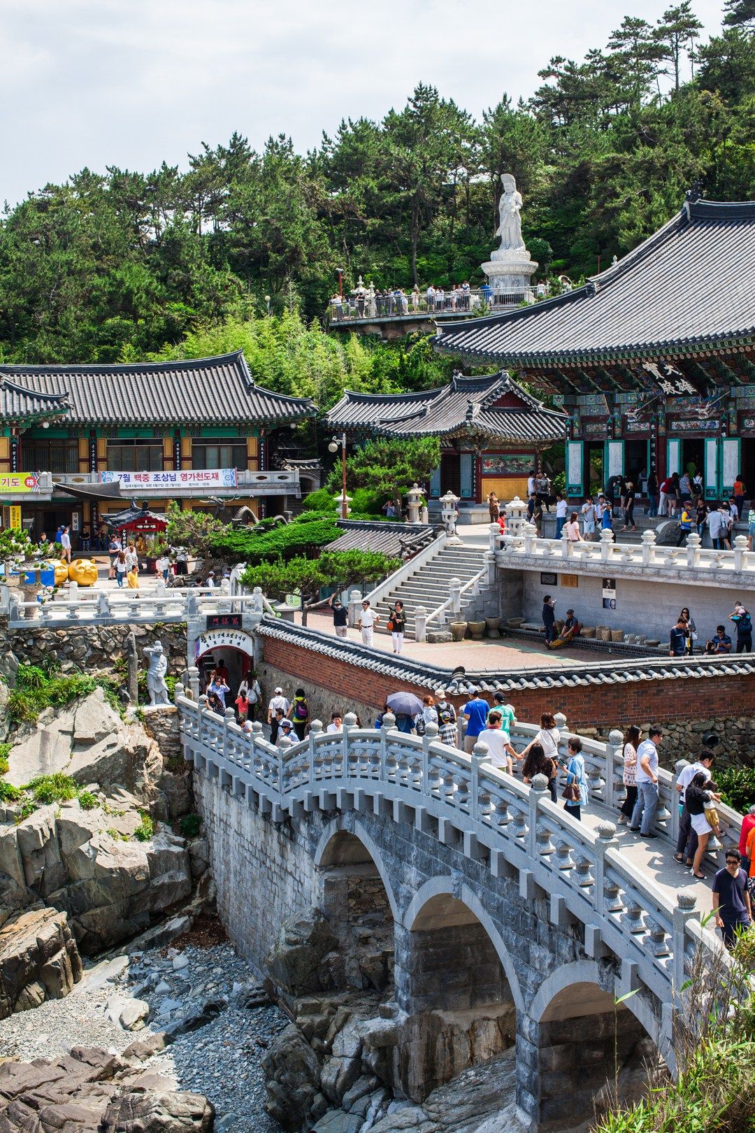 Haedong Yonggung Temple Wallpapers