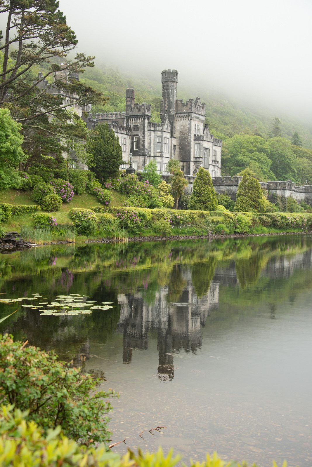 Kylemore Abbey Wallpapers