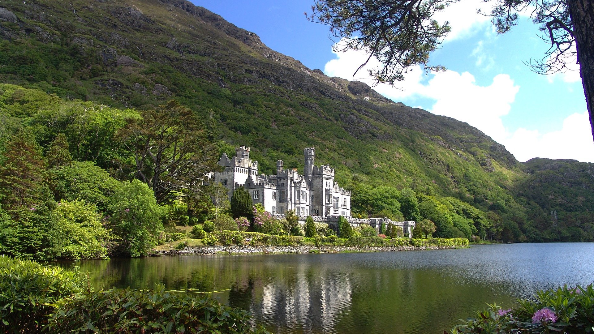 Kylemore Abbey Wallpapers