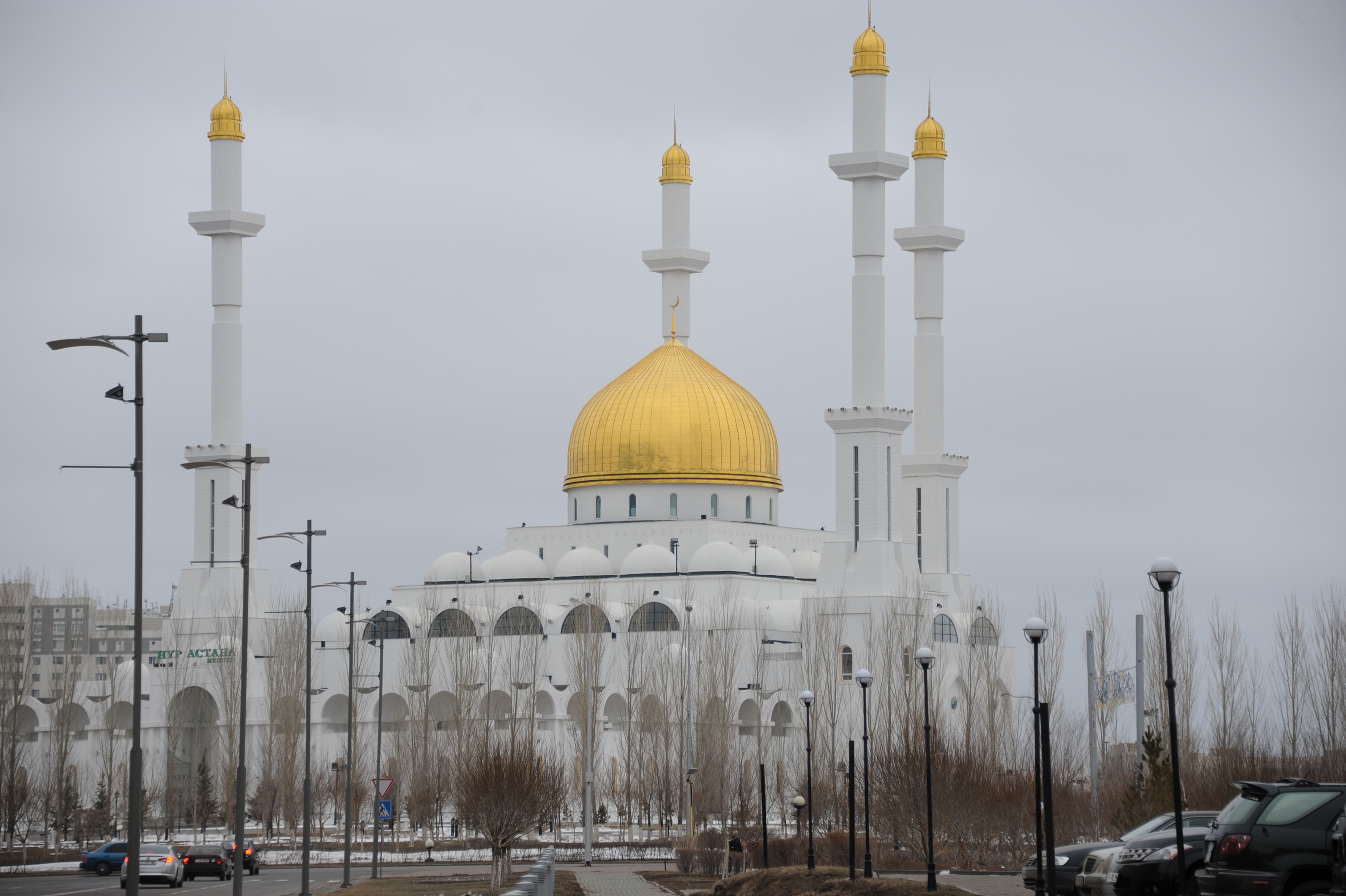 Nur-Astana Mosque Wallpapers