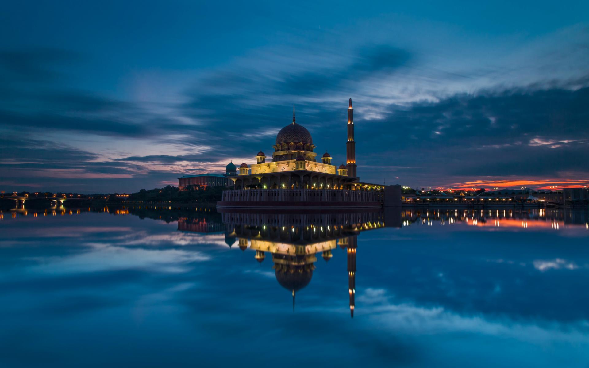 Putrajaya Mosque Wallpapers