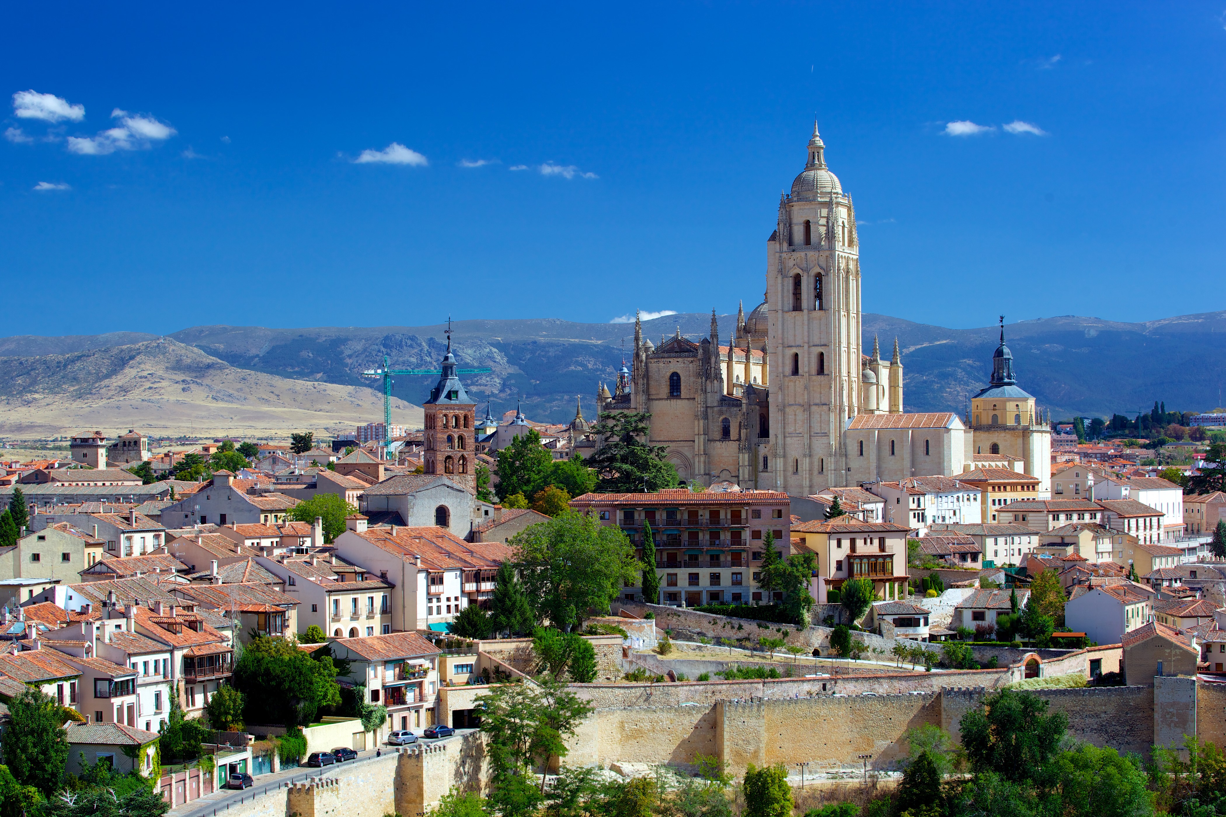 Segovia Cathedral Wallpapers