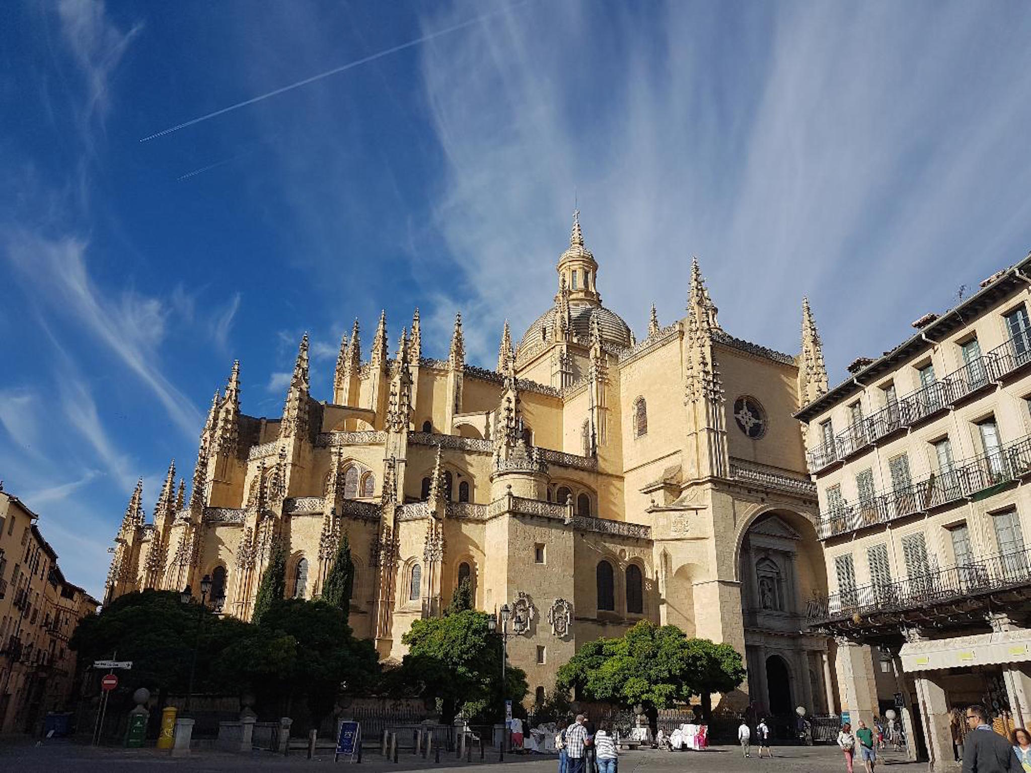 Segovia Cathedral Wallpapers