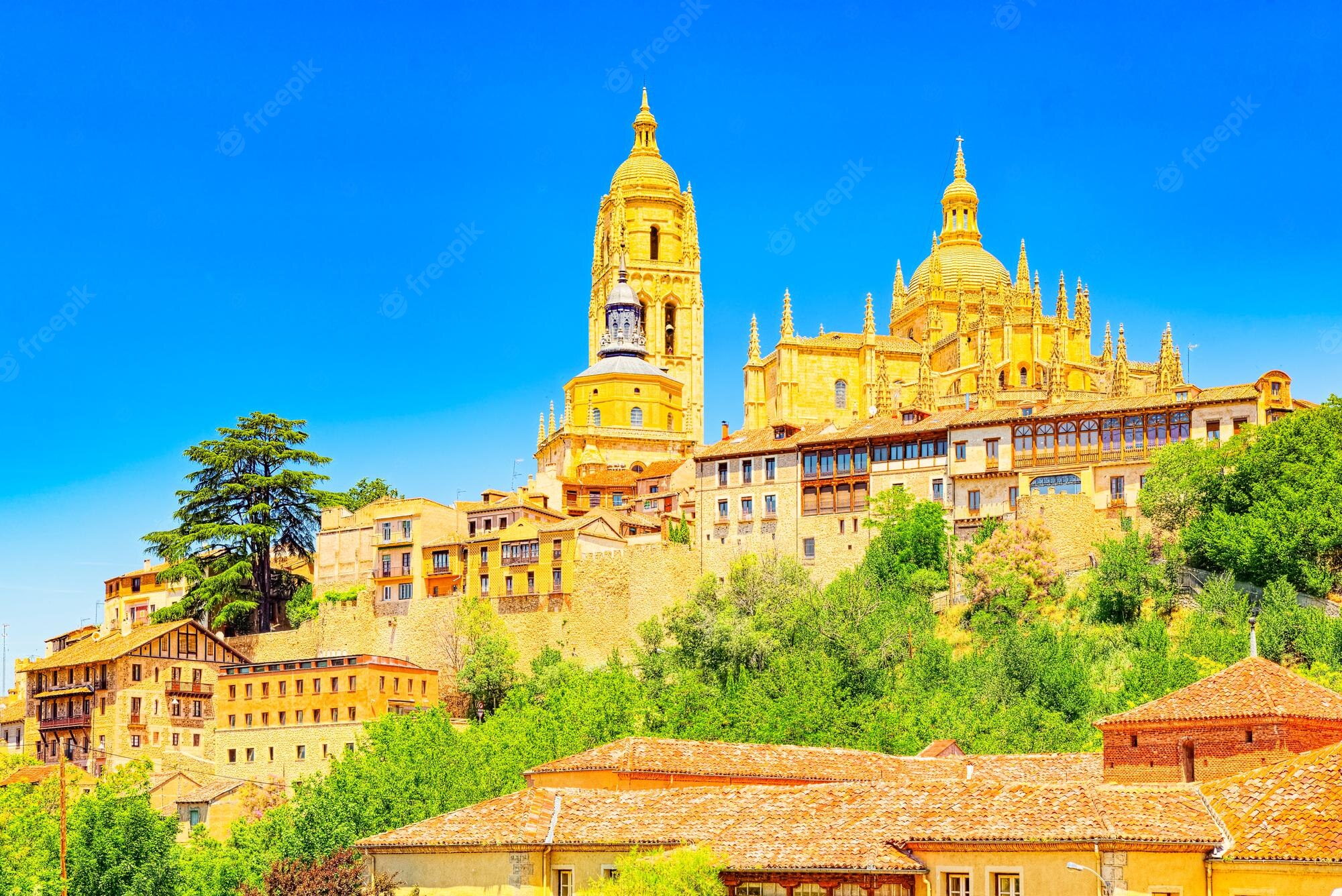 Segovia Cathedral Wallpapers