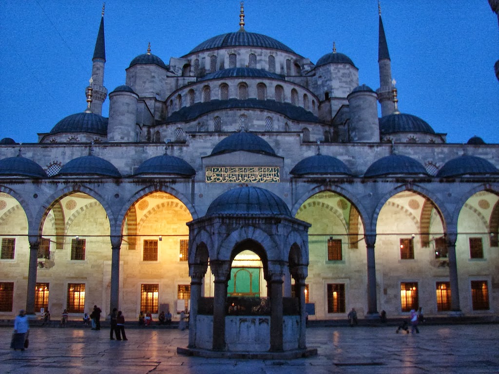 Sultan Ahmed Mosque Wallpapers