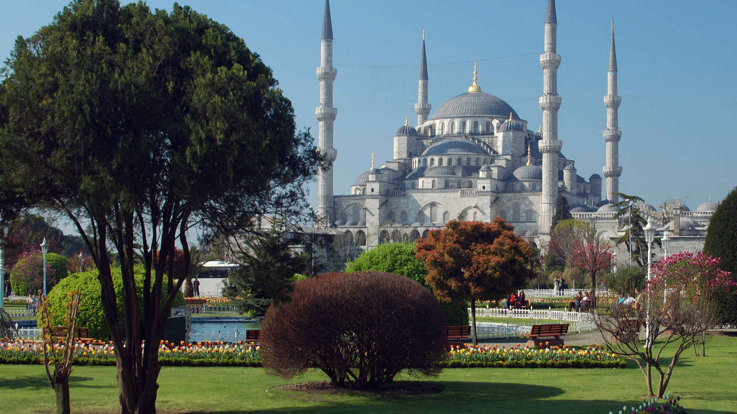 Sultan Ahmed Mosque Wallpapers