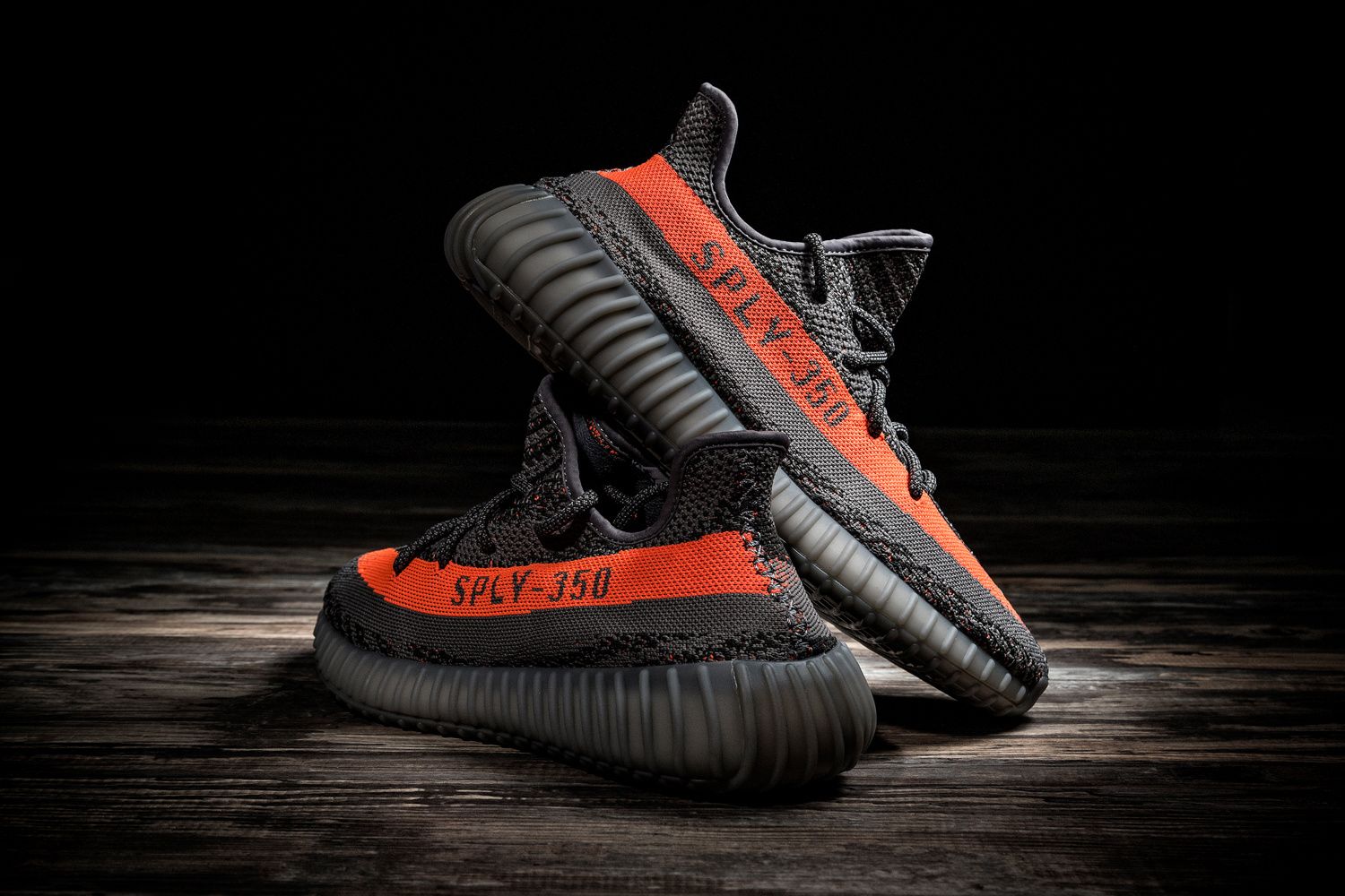 Adidas Yeezy Boost 350 V2 Wallpapers