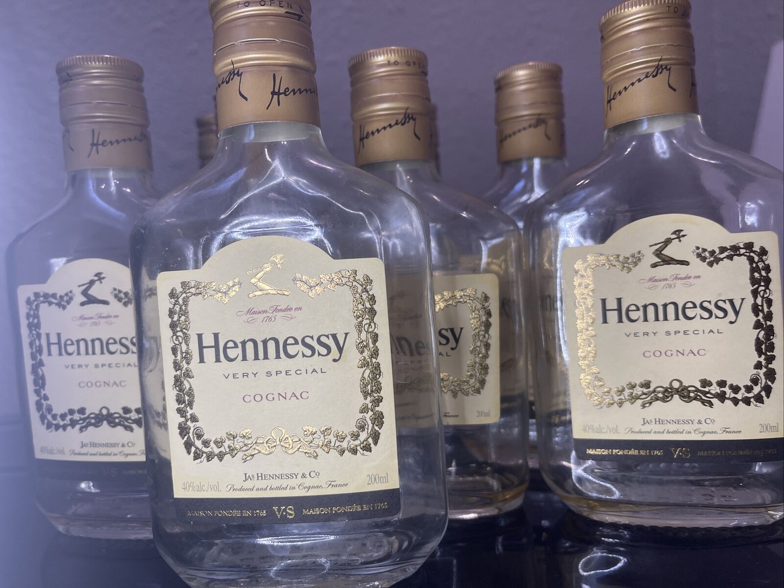 Hennessy Glass Wallpapers