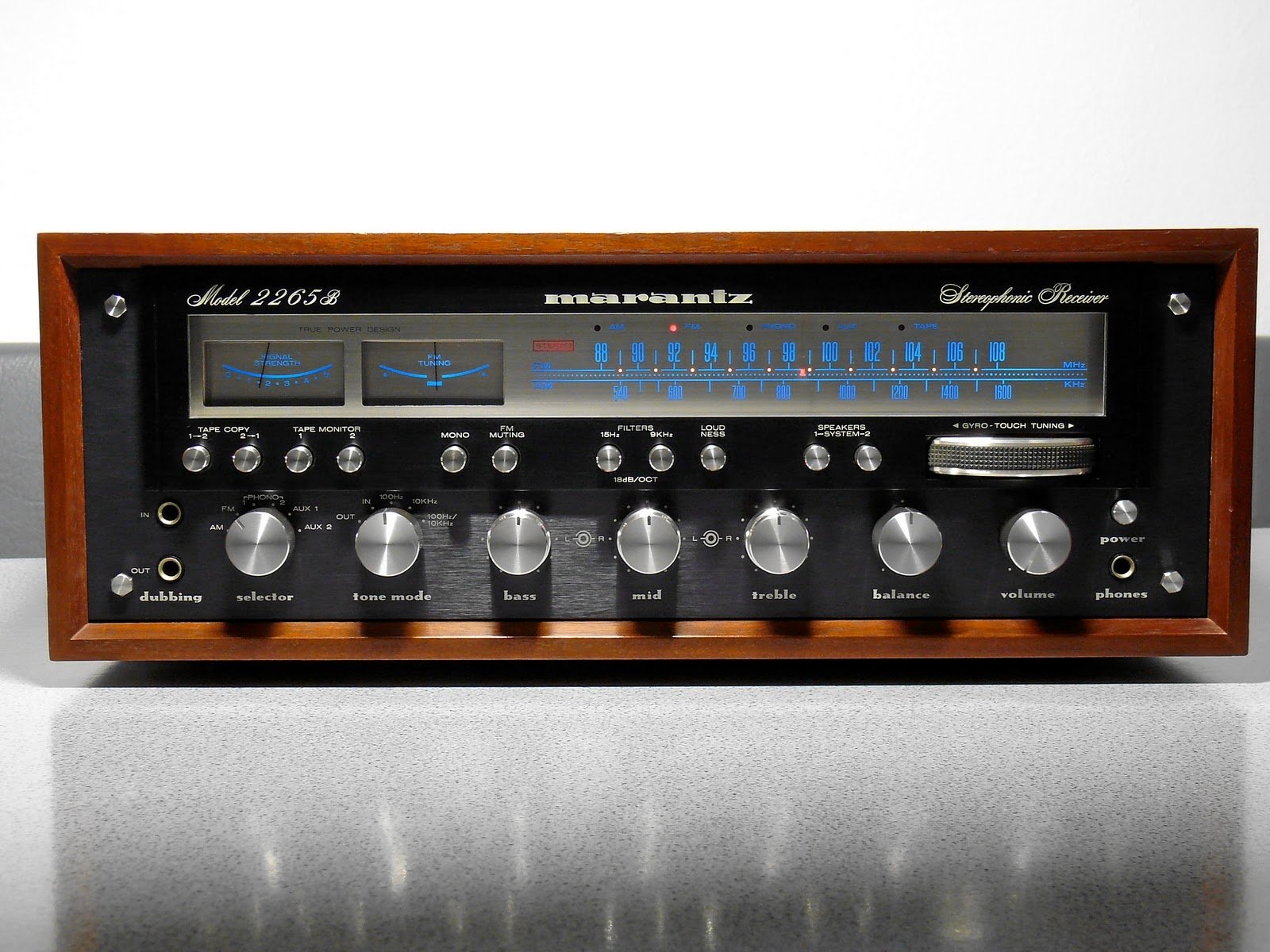 Marantz Wallpapers