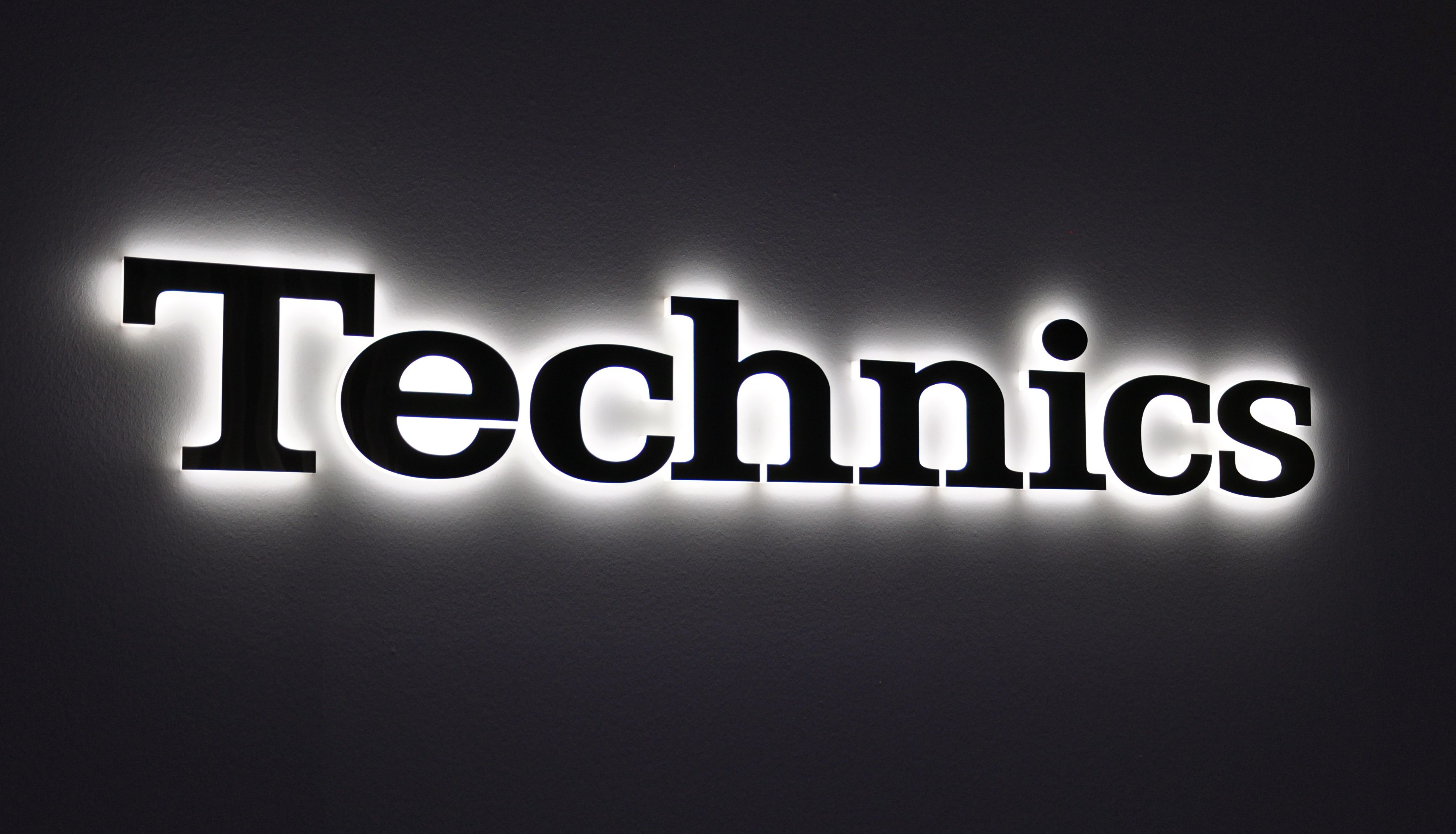 Technics Wallpapers