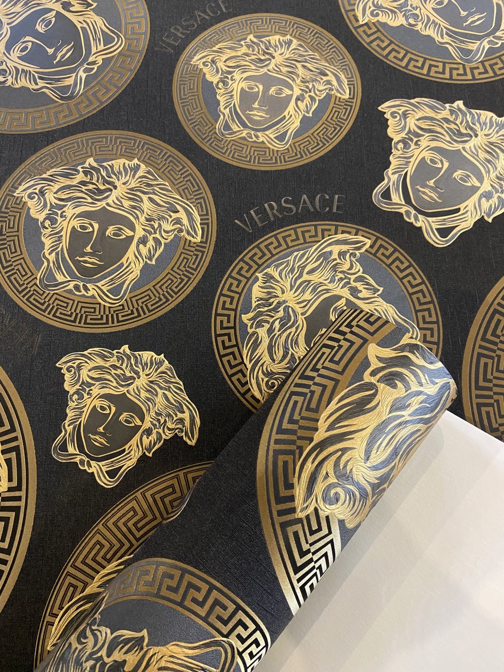 Versace Wallpapers