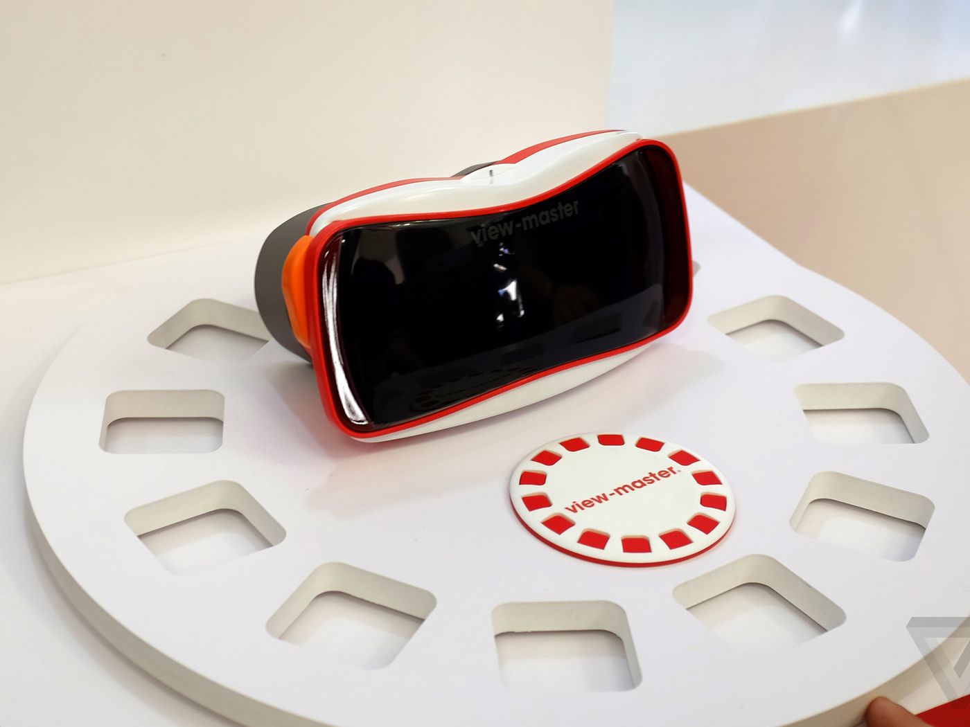 View-Master Wallpapers