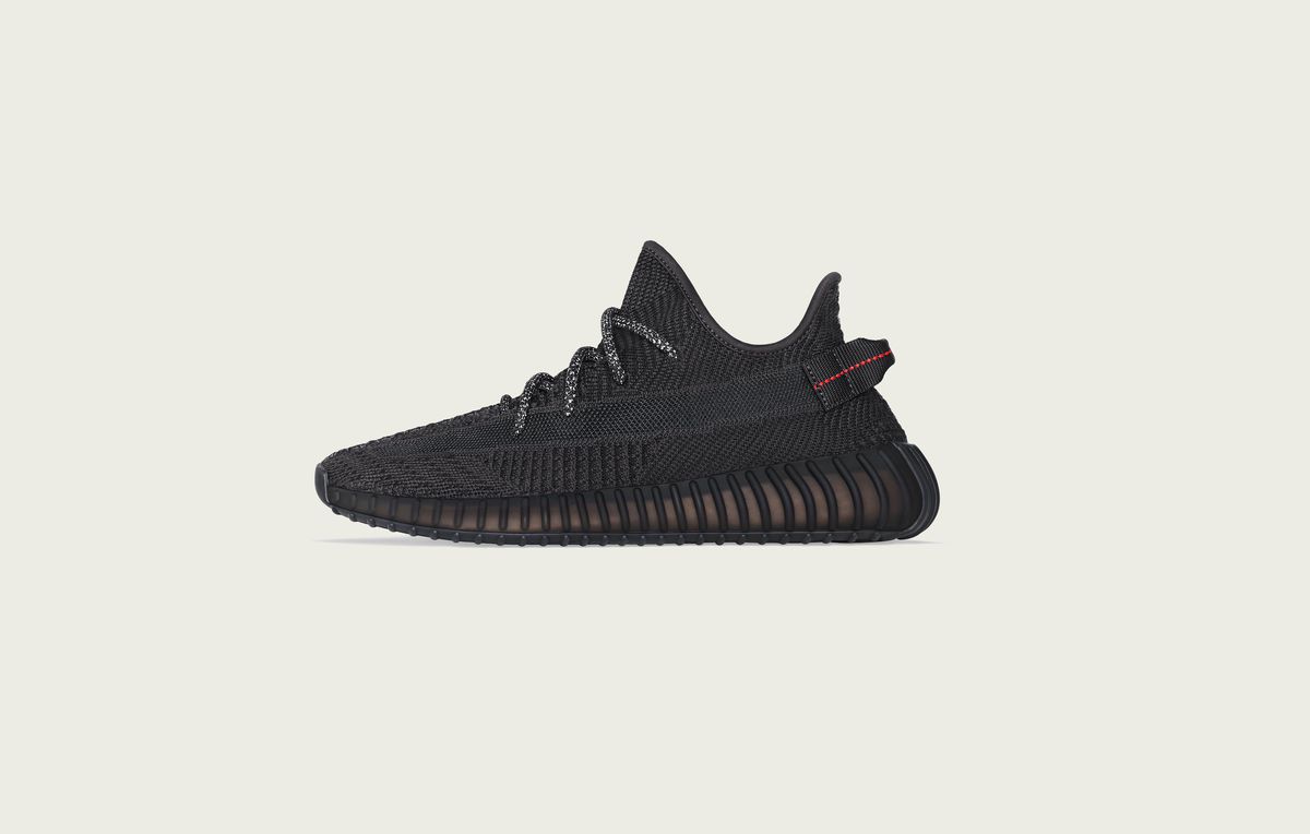 Yeezy 350 V2 Wallpapers