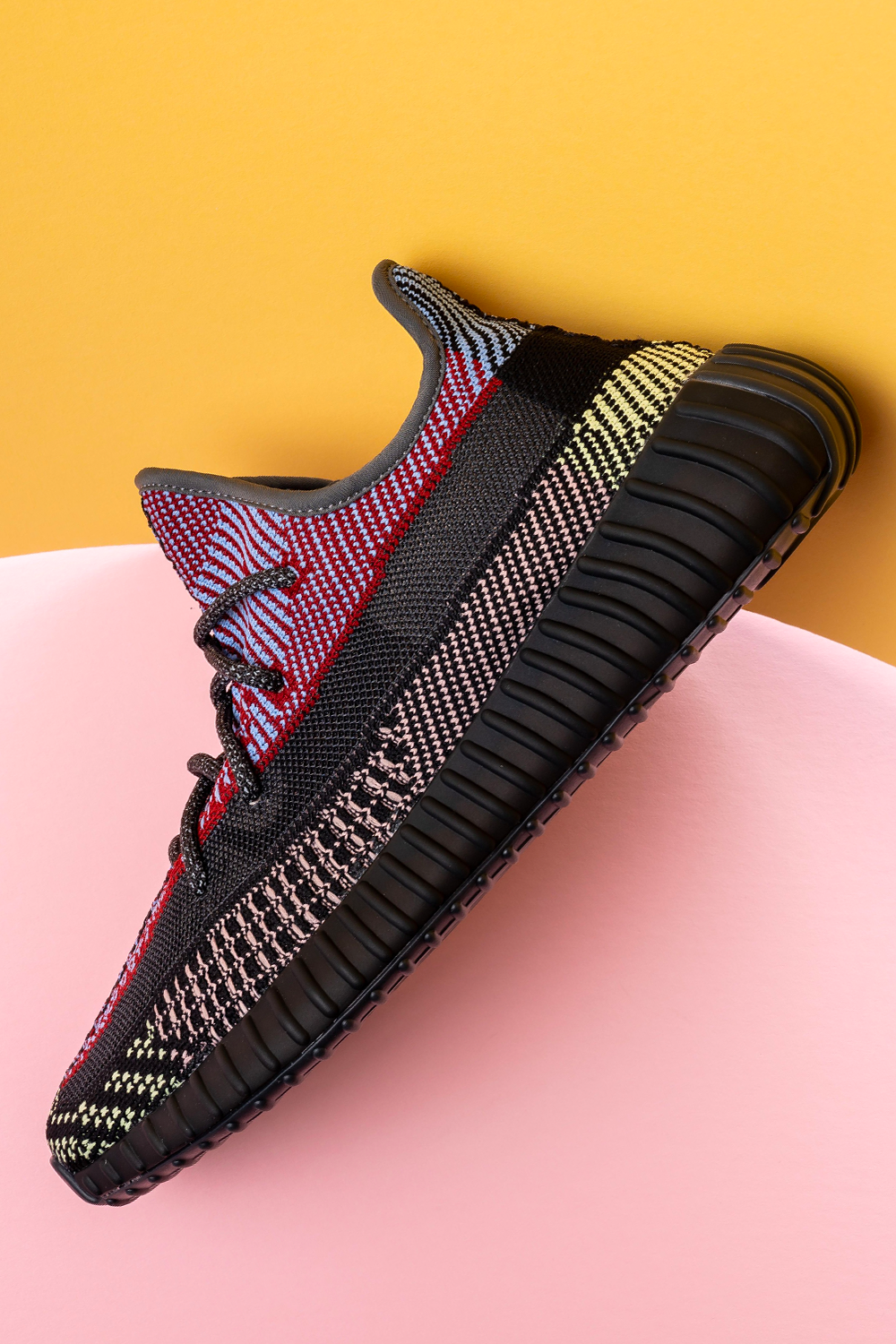 Yeezy Boost 350 V2 Wallpapers