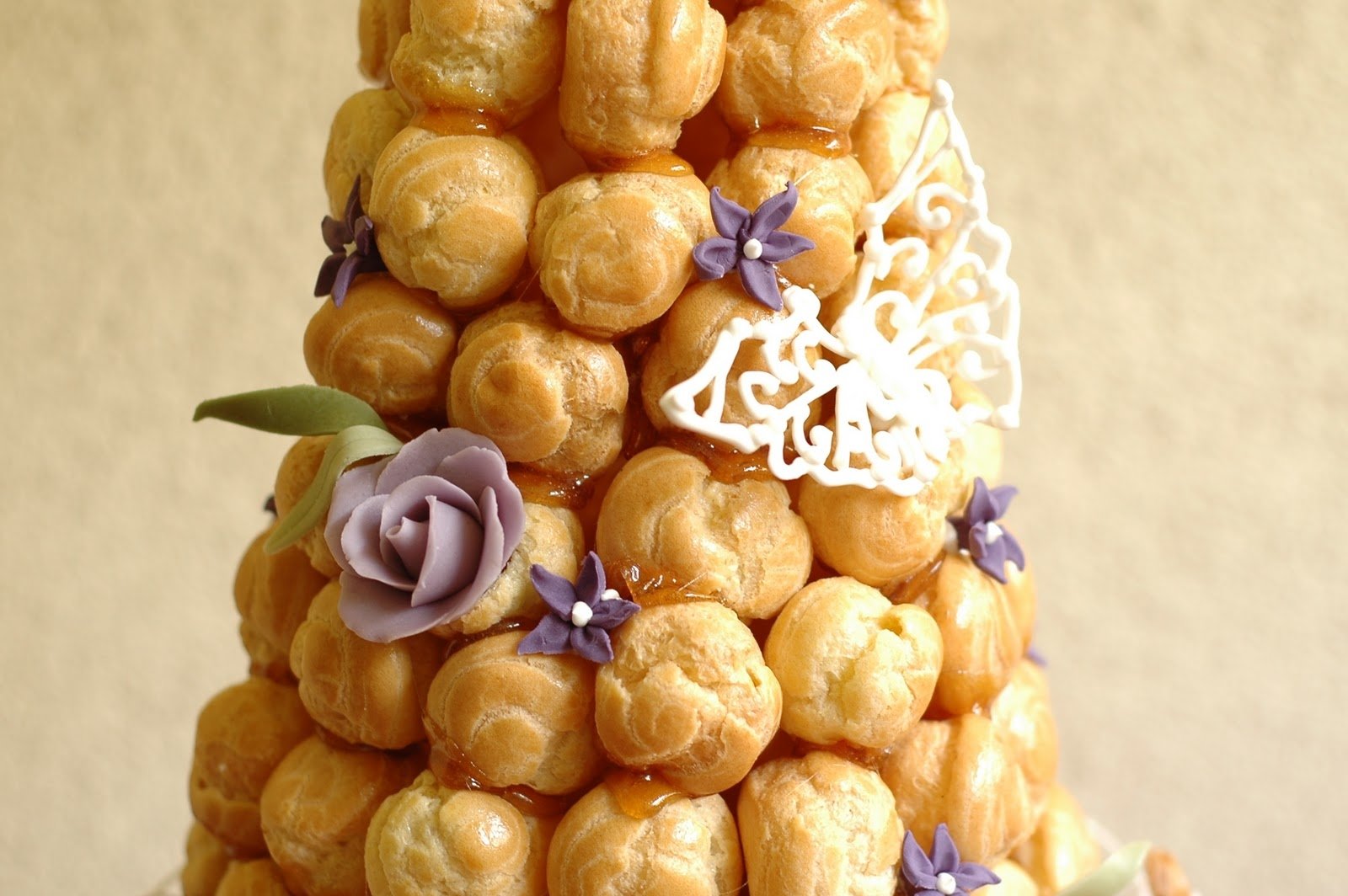 Croquembouche Wallpapers